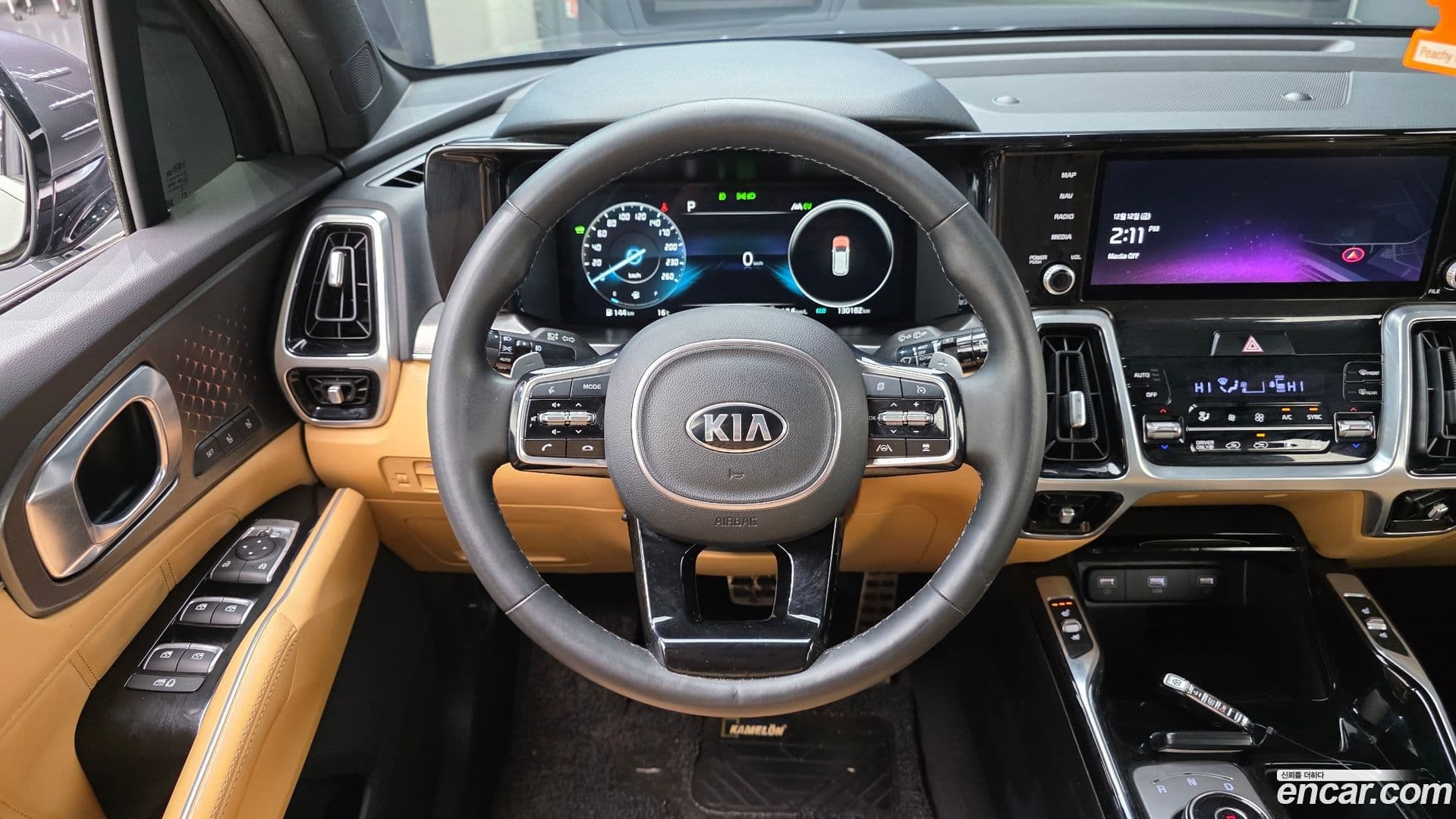 Main__Slider__Photo:Sorento Kia 2020.10-12