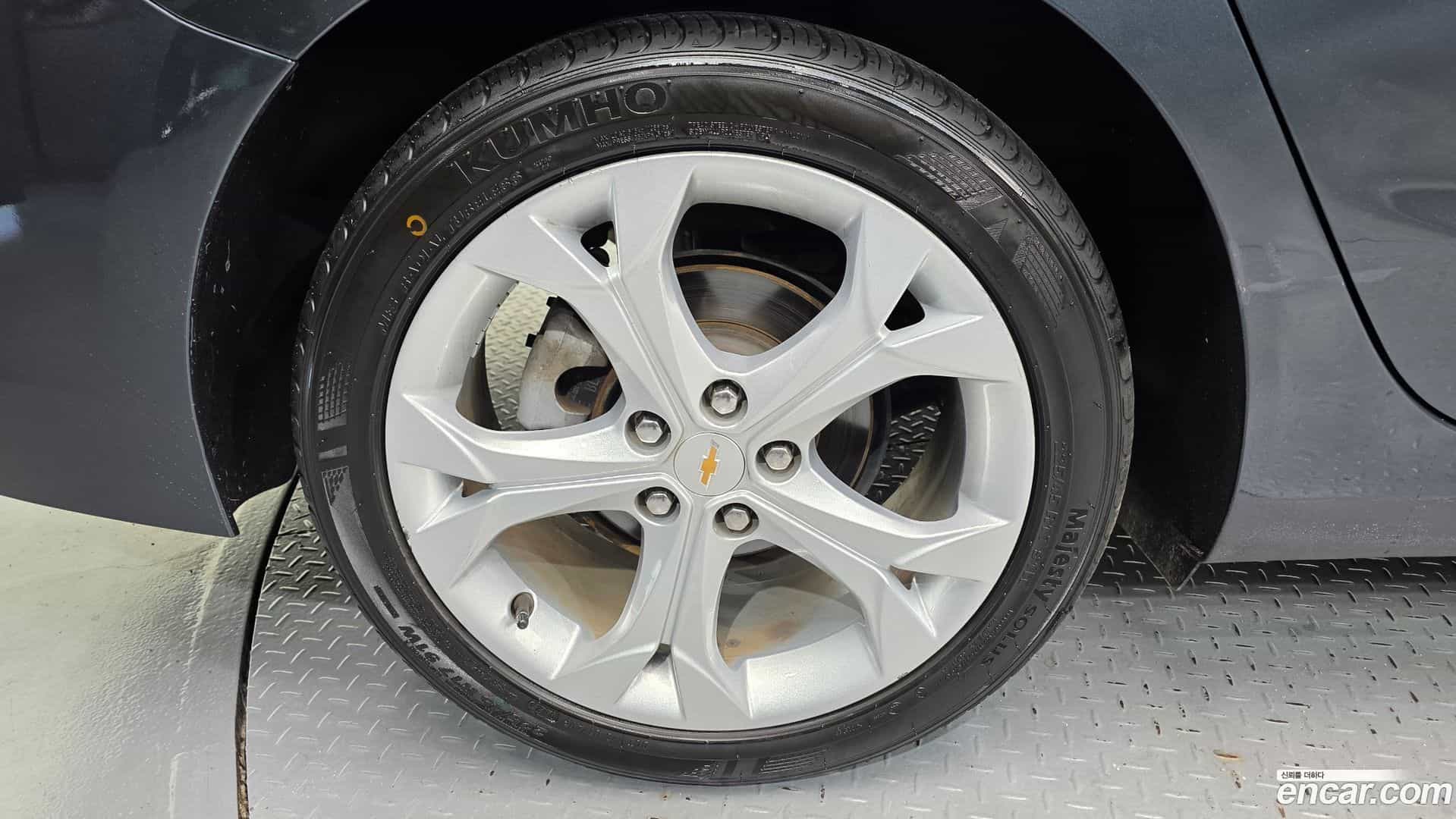 Cruze Chevrolet 2017.6-OUTER-005