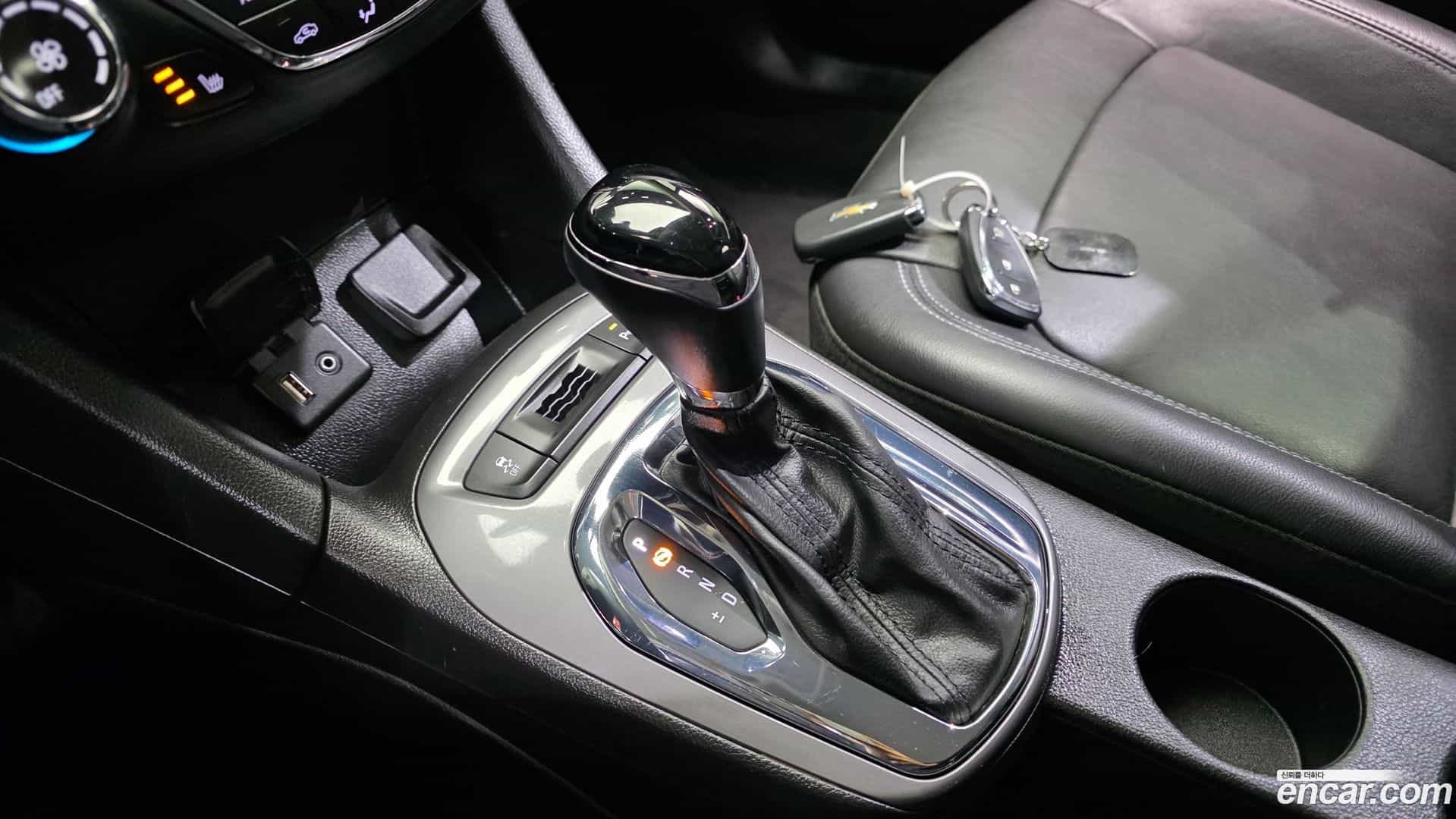 Cruze Chevrolet 2017.6-INNER-009