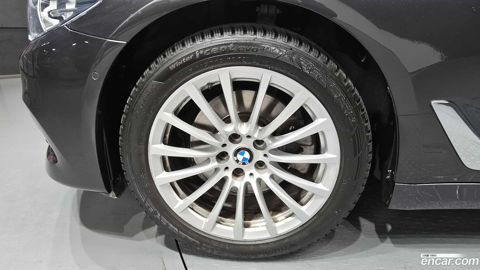 5-Series BMW 2020.1-OUTER-005