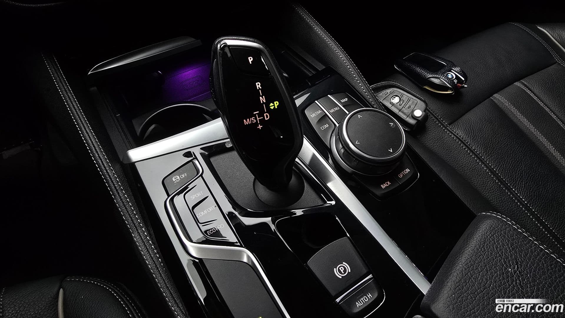 Main__Slider__Photo:5-Series BMW 2020.1-8