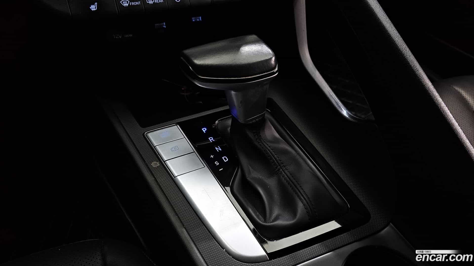 AVANTE Hyundai 2020.11-INNER-009