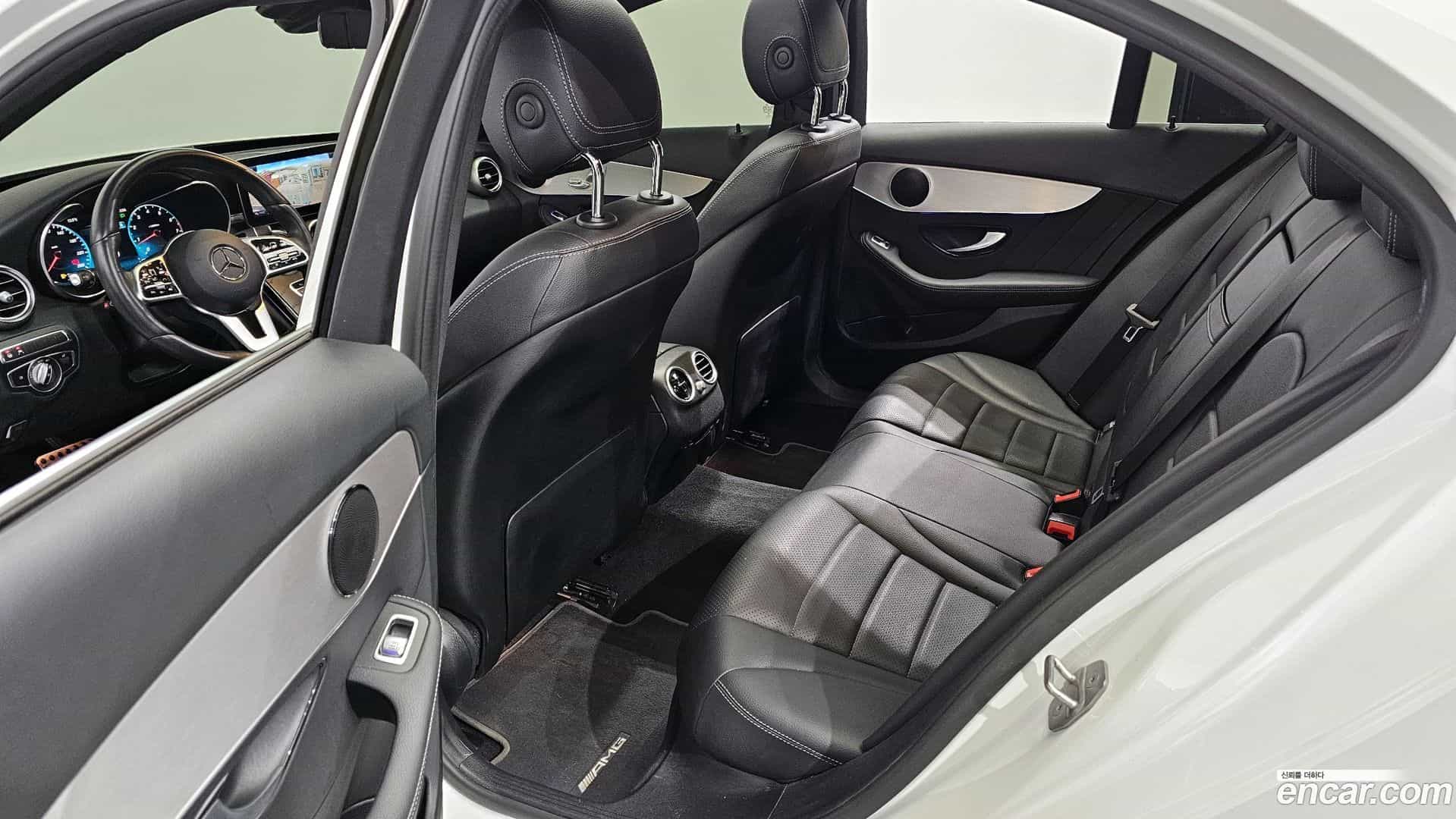 C-Class Mercedes-Benz 2021.1-OPTION-015