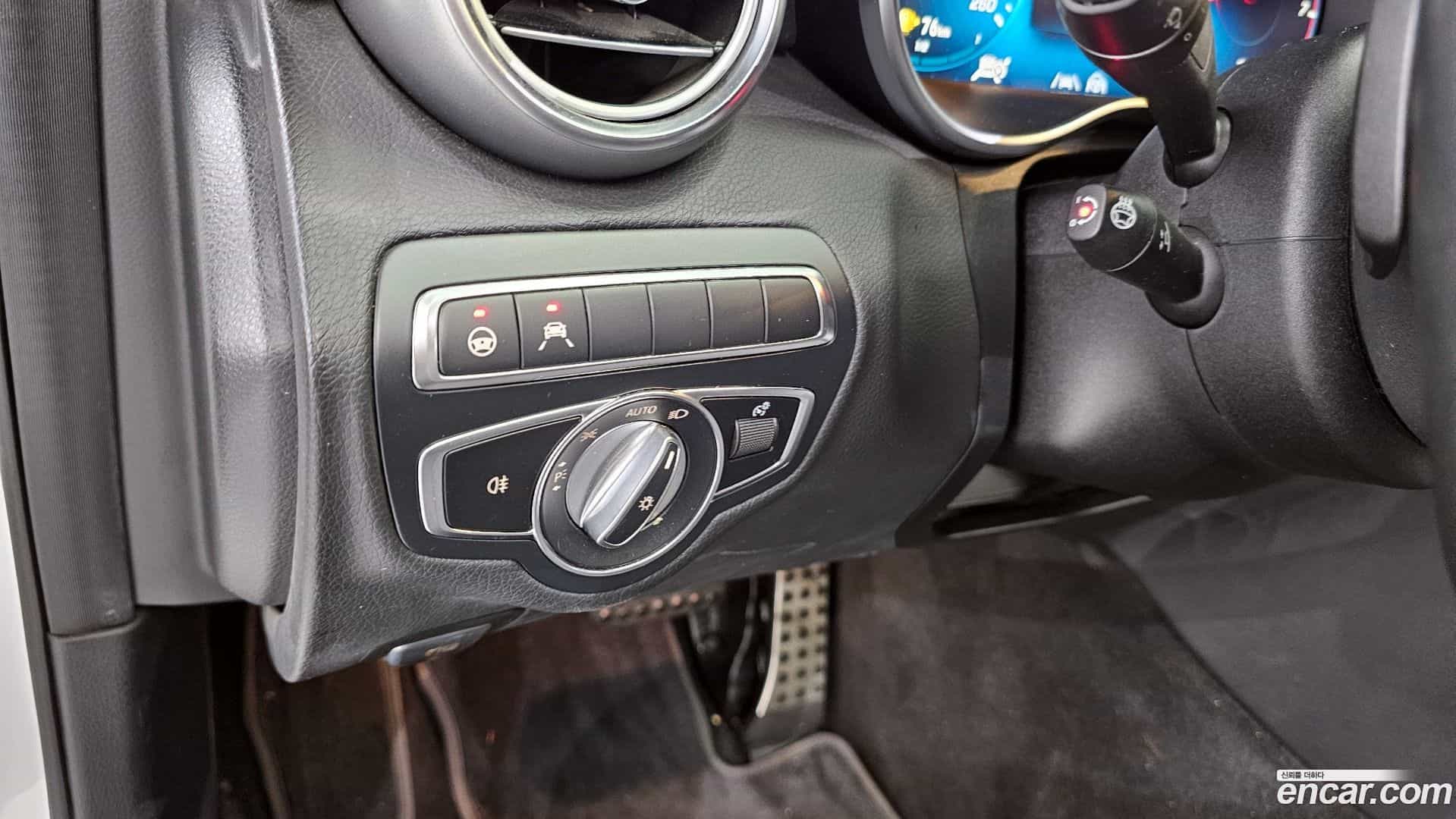 C-Class Mercedes-Benz 2021.1-OPTION-019