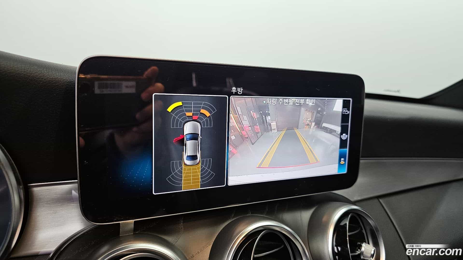 C-Class Mercedes-Benz 2021.1-OPTION-020