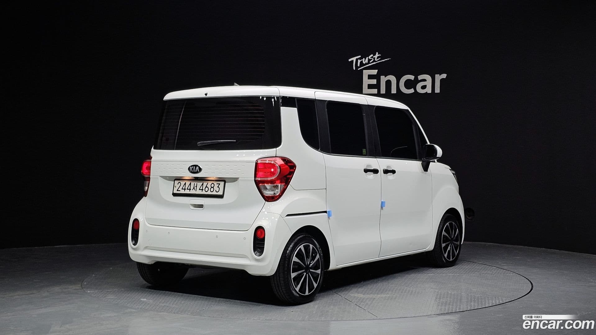 Main__Slider__Photo:RAY Kia 2021.7-1