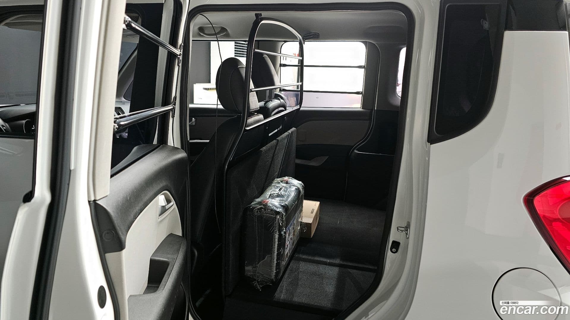 Main__Slider__Photo:RAY Kia 2021.7-10