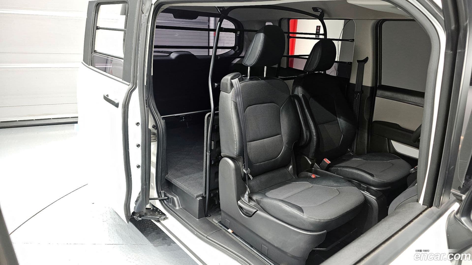 Main__Slider__Photo:RAY Kia 2021.7-11