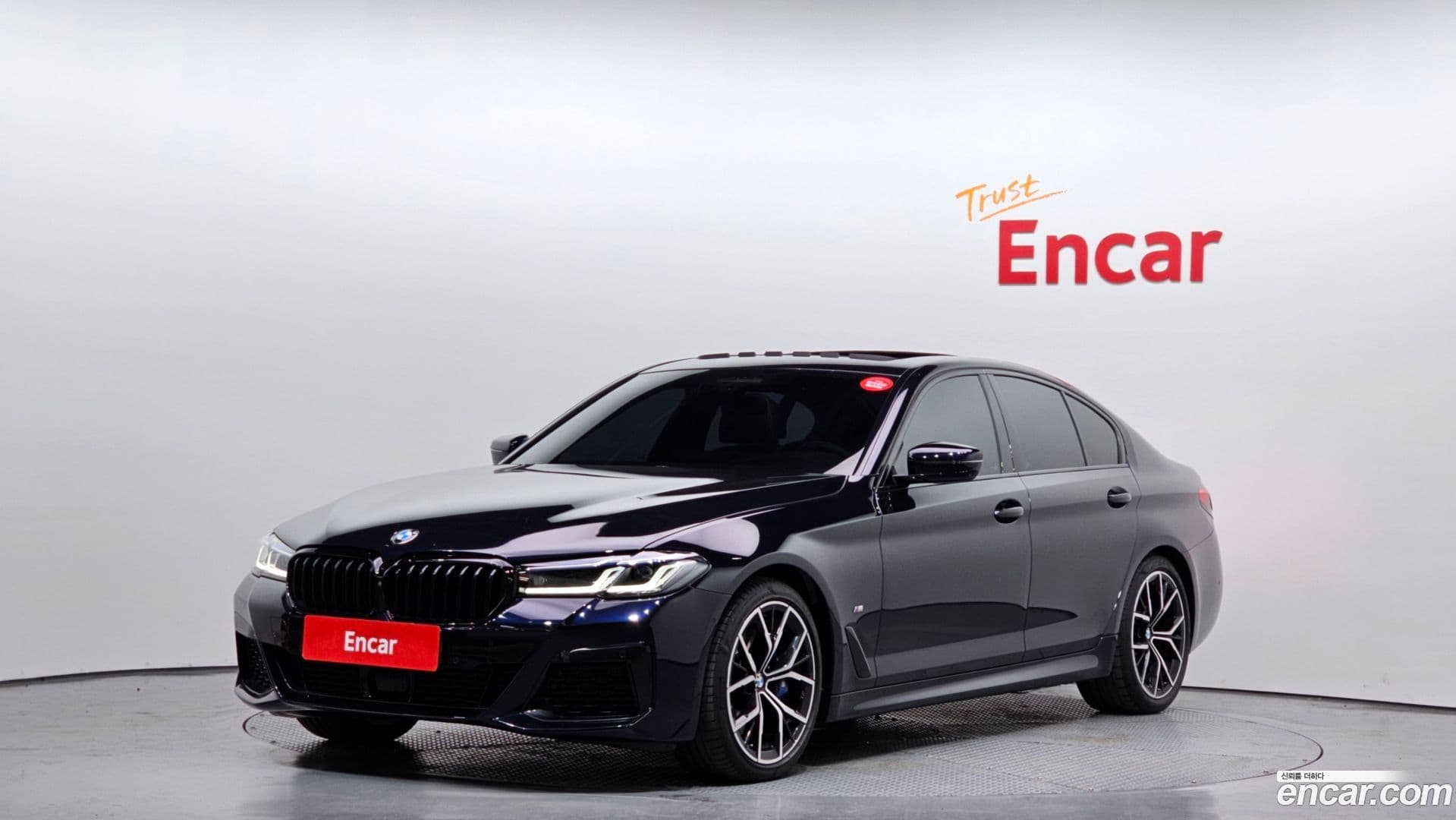 Main__Slider__Photo:5-Series BMW 2023.4-0