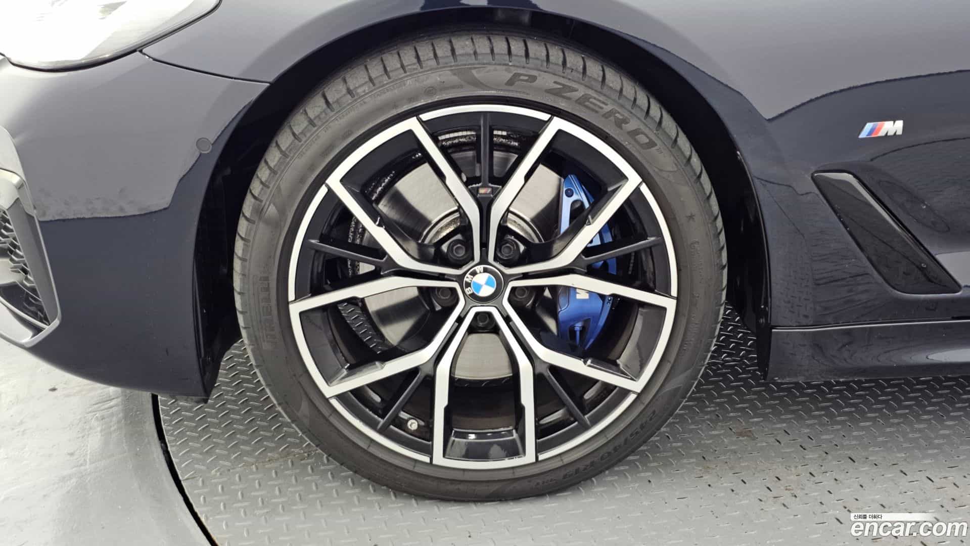 5-Series BMW 2023.4-OUTER-005