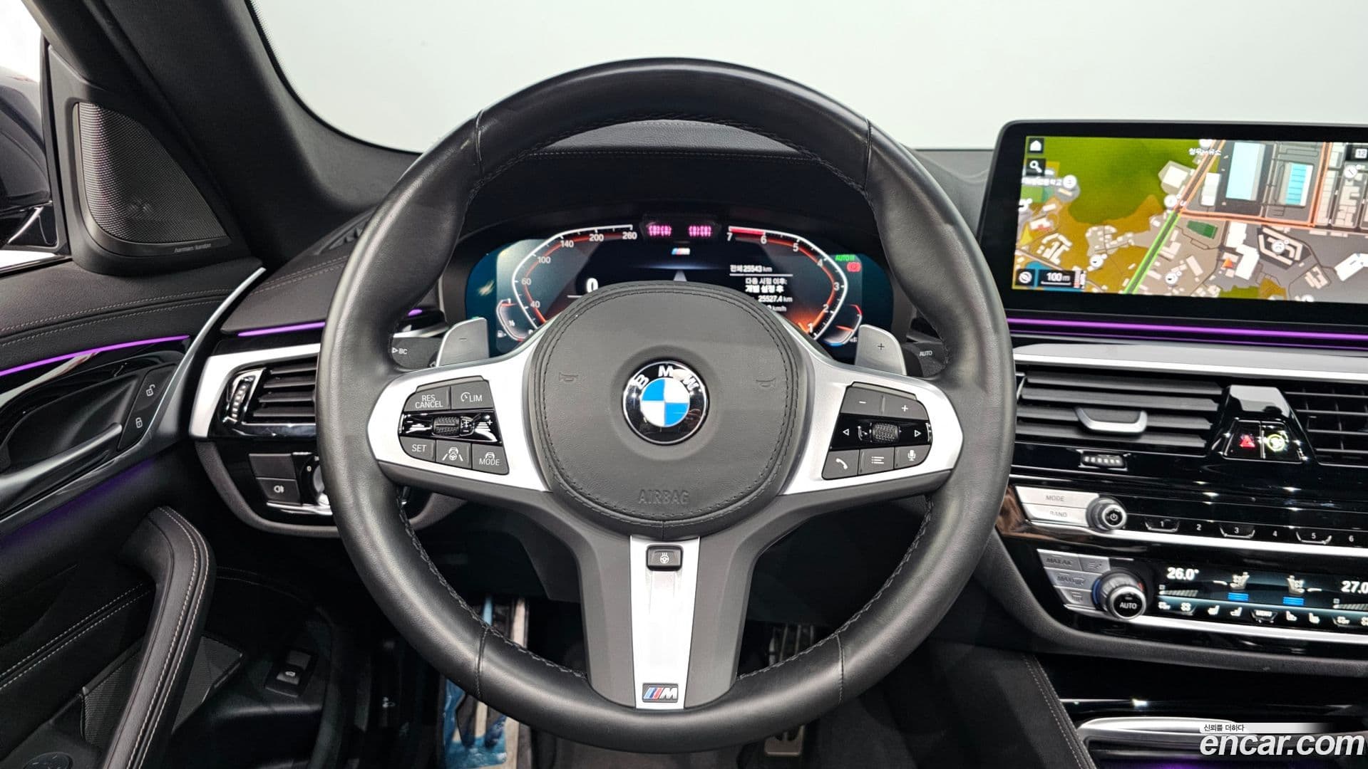 Main__Slider__Photo:5-Series BMW 2023.4-12