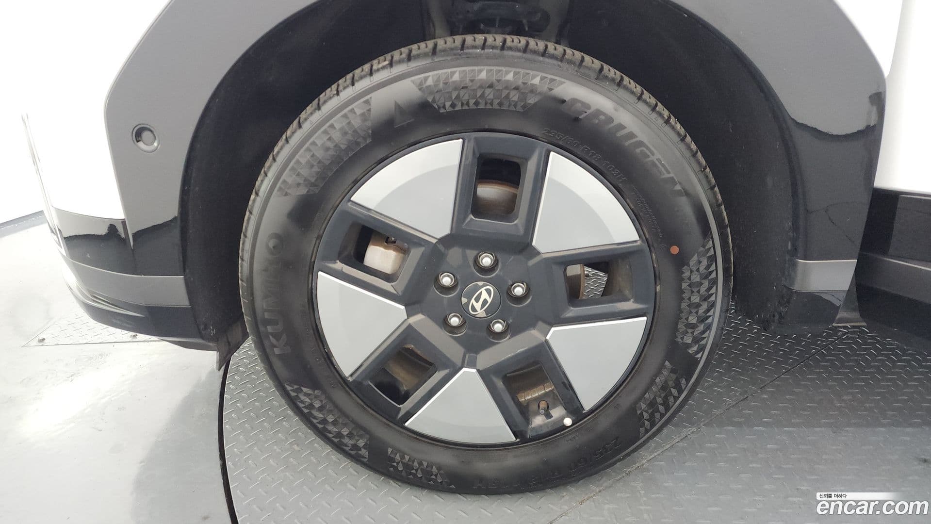 Main__Slider__Photo:Santafe Hyundai 2023.10-4