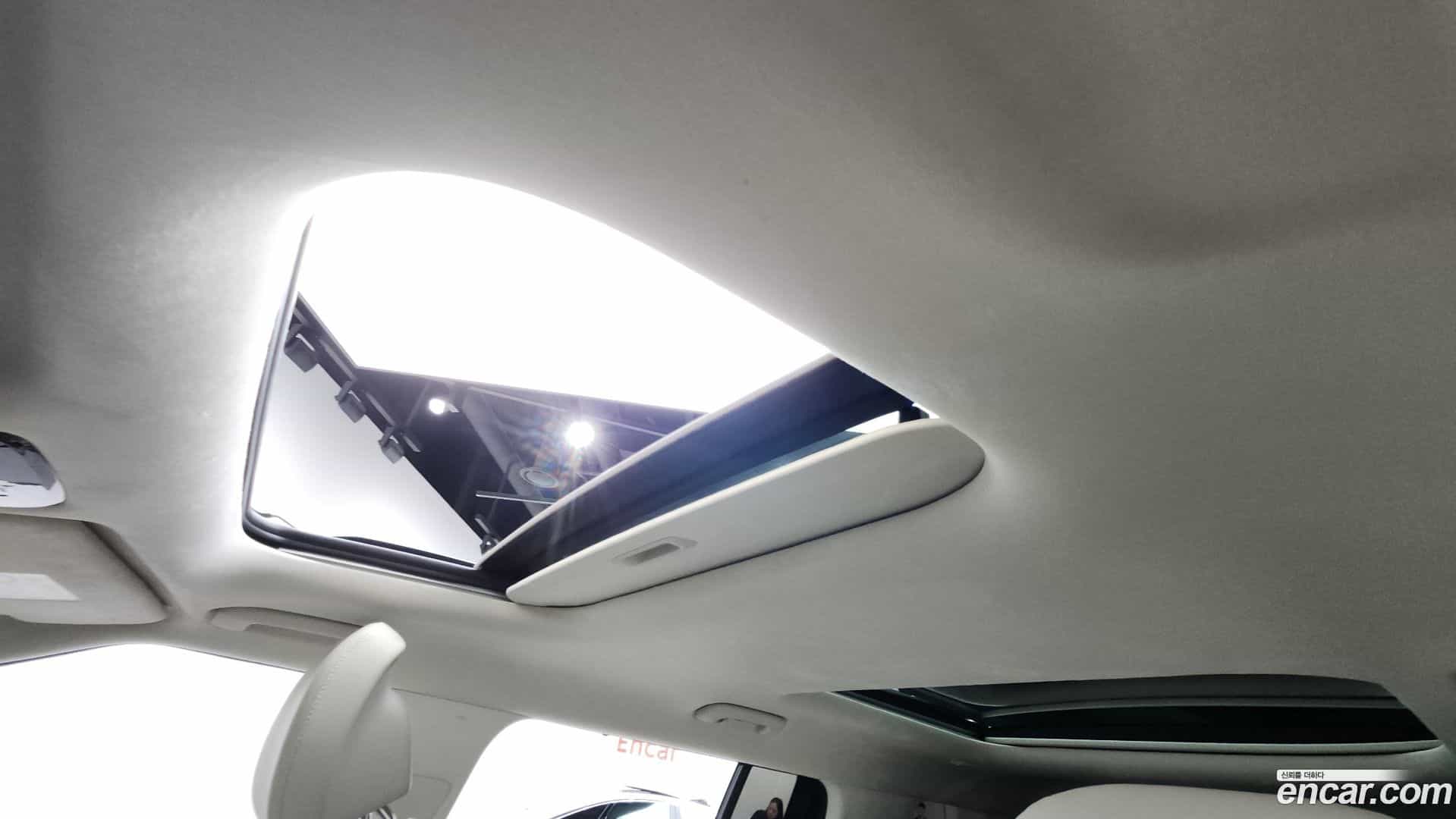 Santafe Hyundai 2023.10-OPTION-022