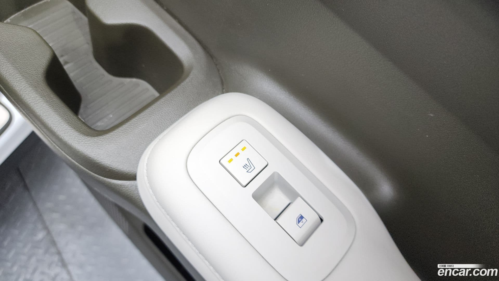 Main__Slider__Photo:Santafe Hyundai 2023.10-18