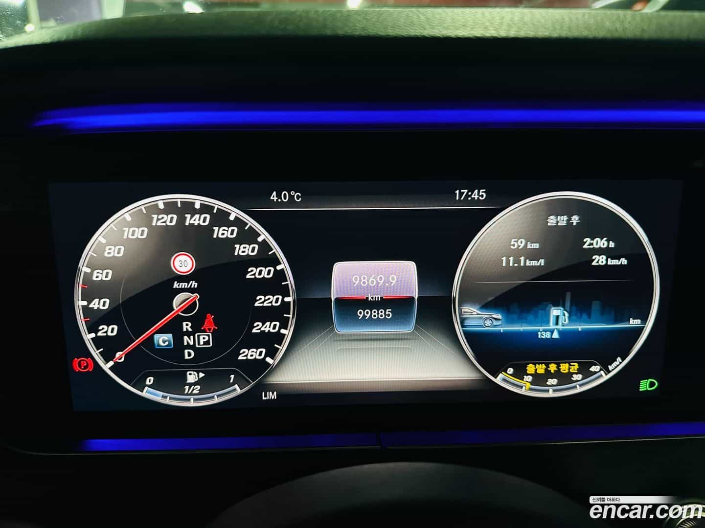 E-Class Mercedes-Benz 2019.3-INNER-008