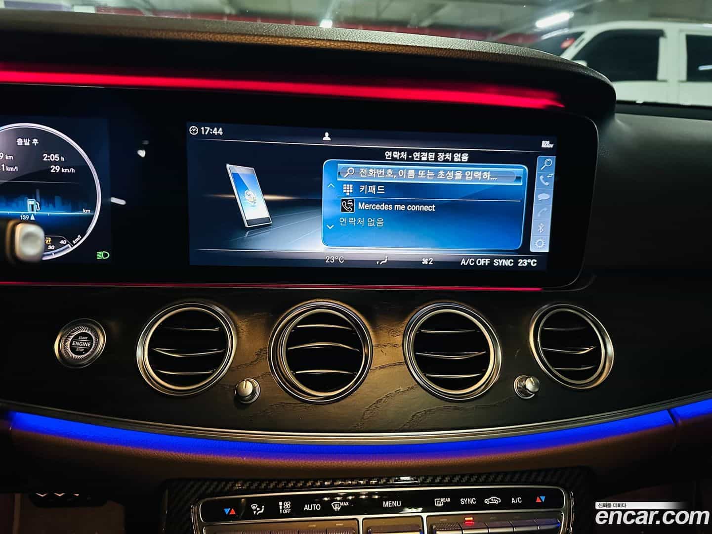 E-Class Mercedes-Benz 2019.3-OPTION-020