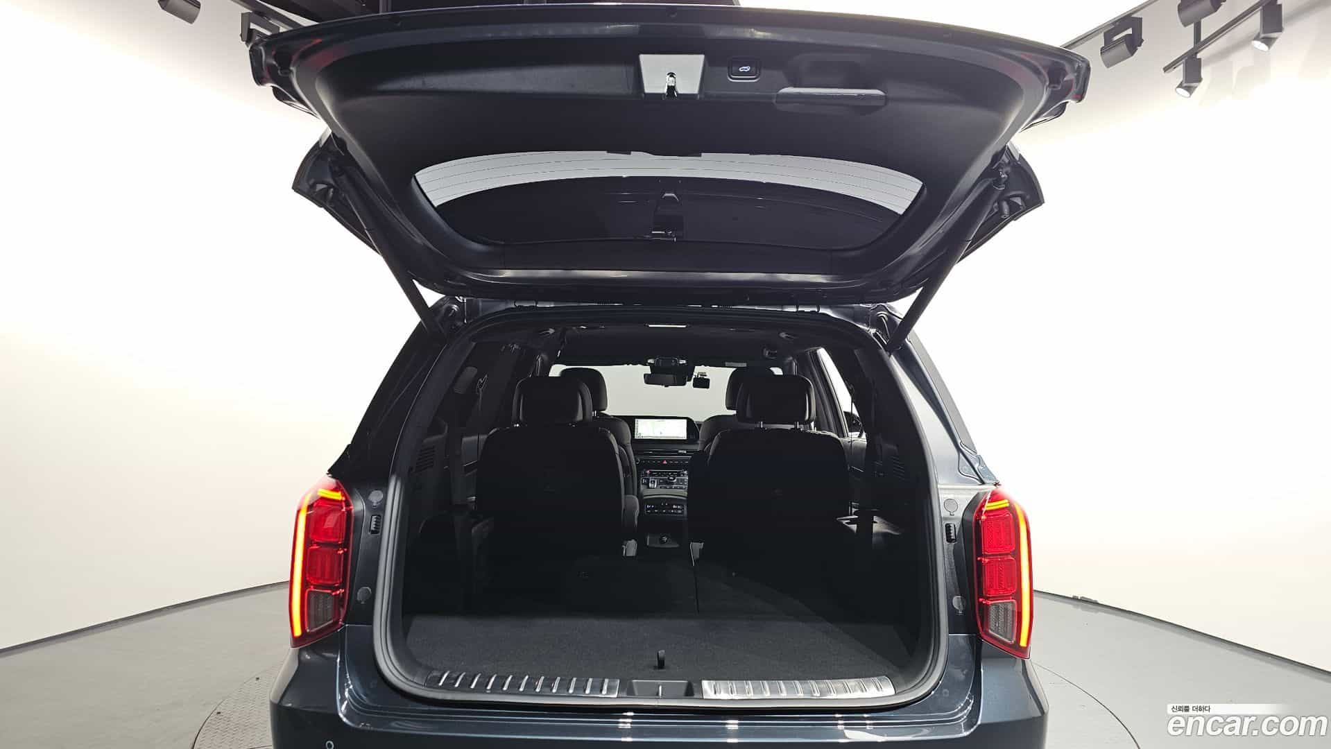 Palisade Hyundai 2023.4-OPTION-024