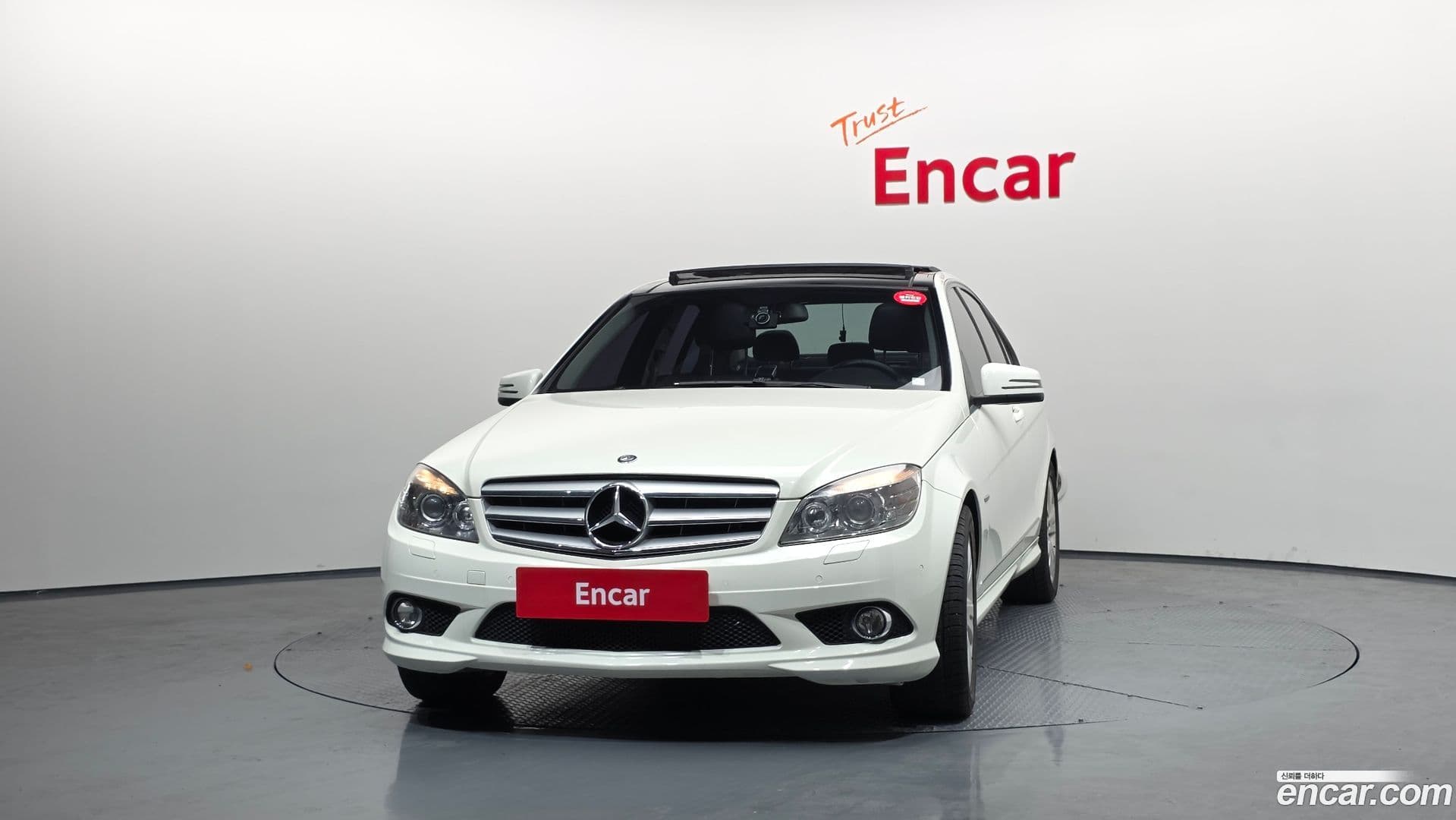 Main__Slider__Photo:C-Class Mercedes-Benz 2010.7-2