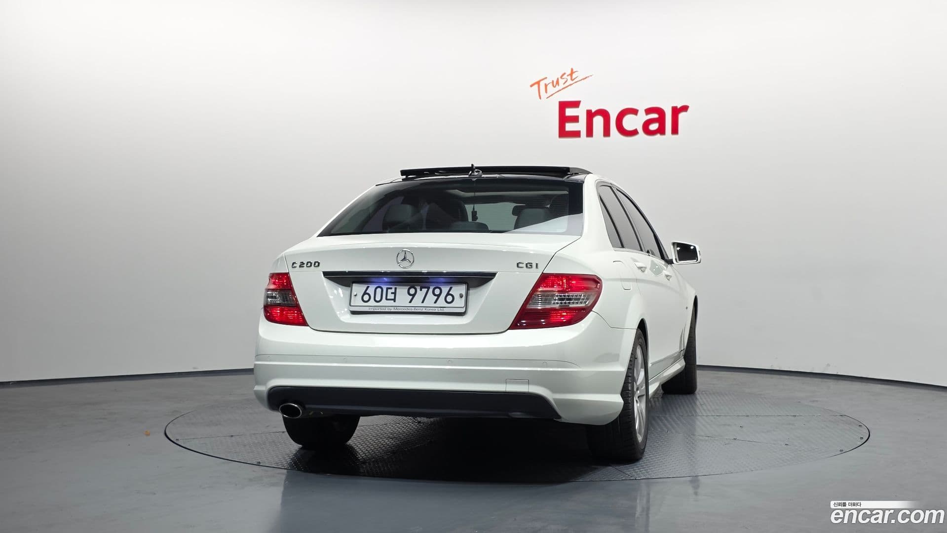 Main__Slider__Photo:C-Class Mercedes-Benz 2010.7-3