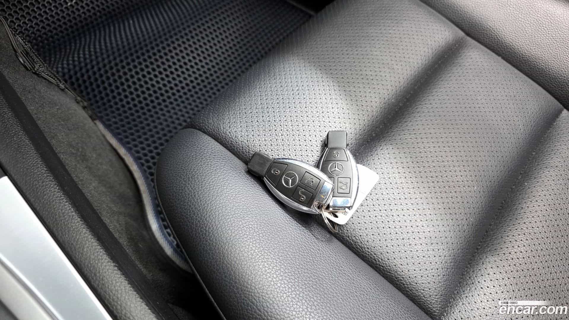 C-Class Mercedes-Benz 2010.7-OPTION-023