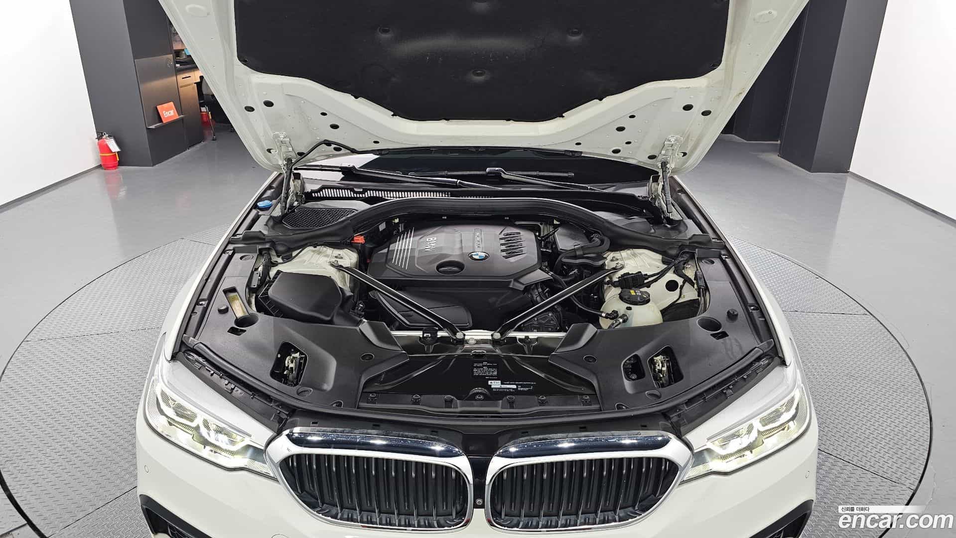 5-Series BMW 2017.2-INNER-006