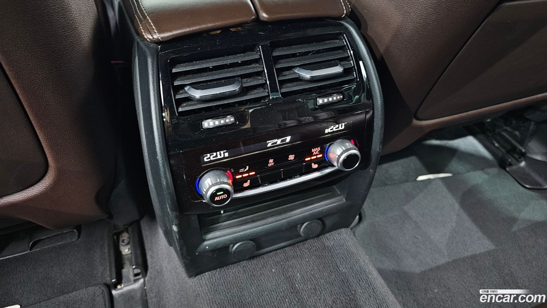 Main__Slider__Photo:5-Series BMW 2017.2-17