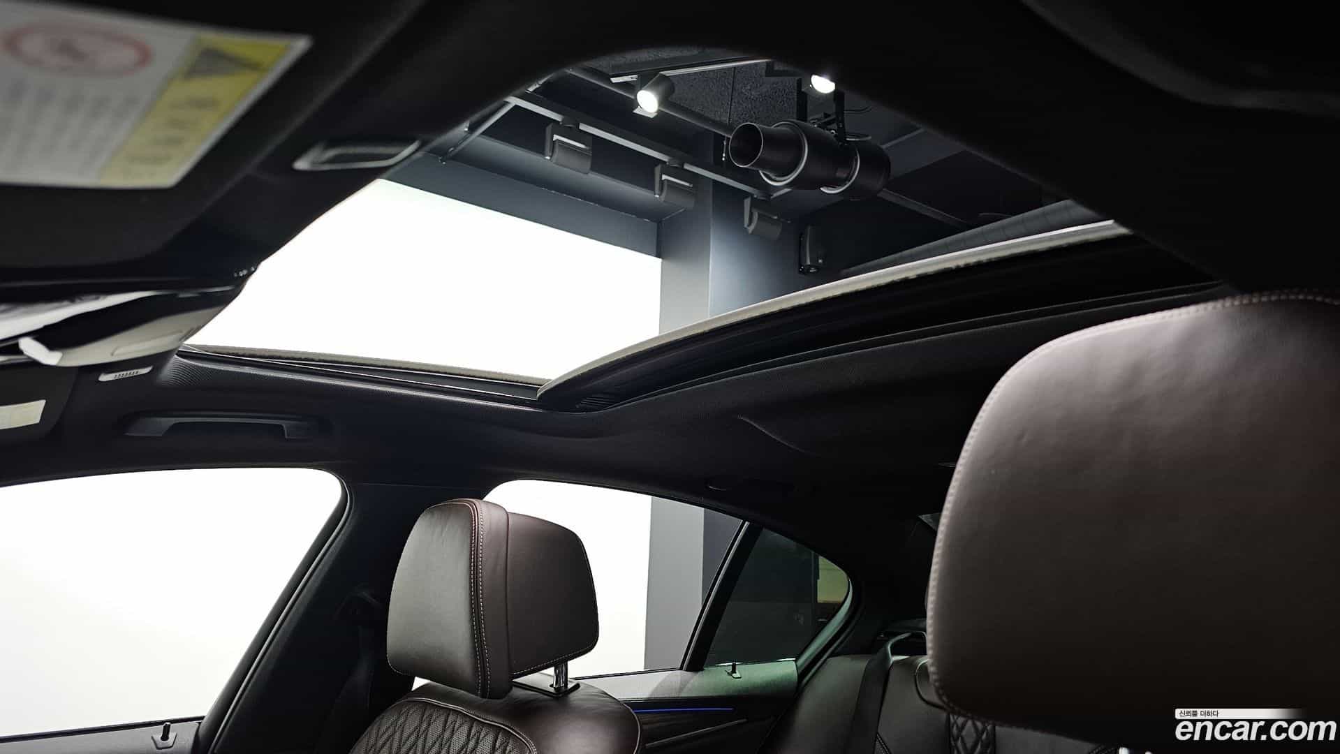 5-Series BMW 2017.2-OPTION-023