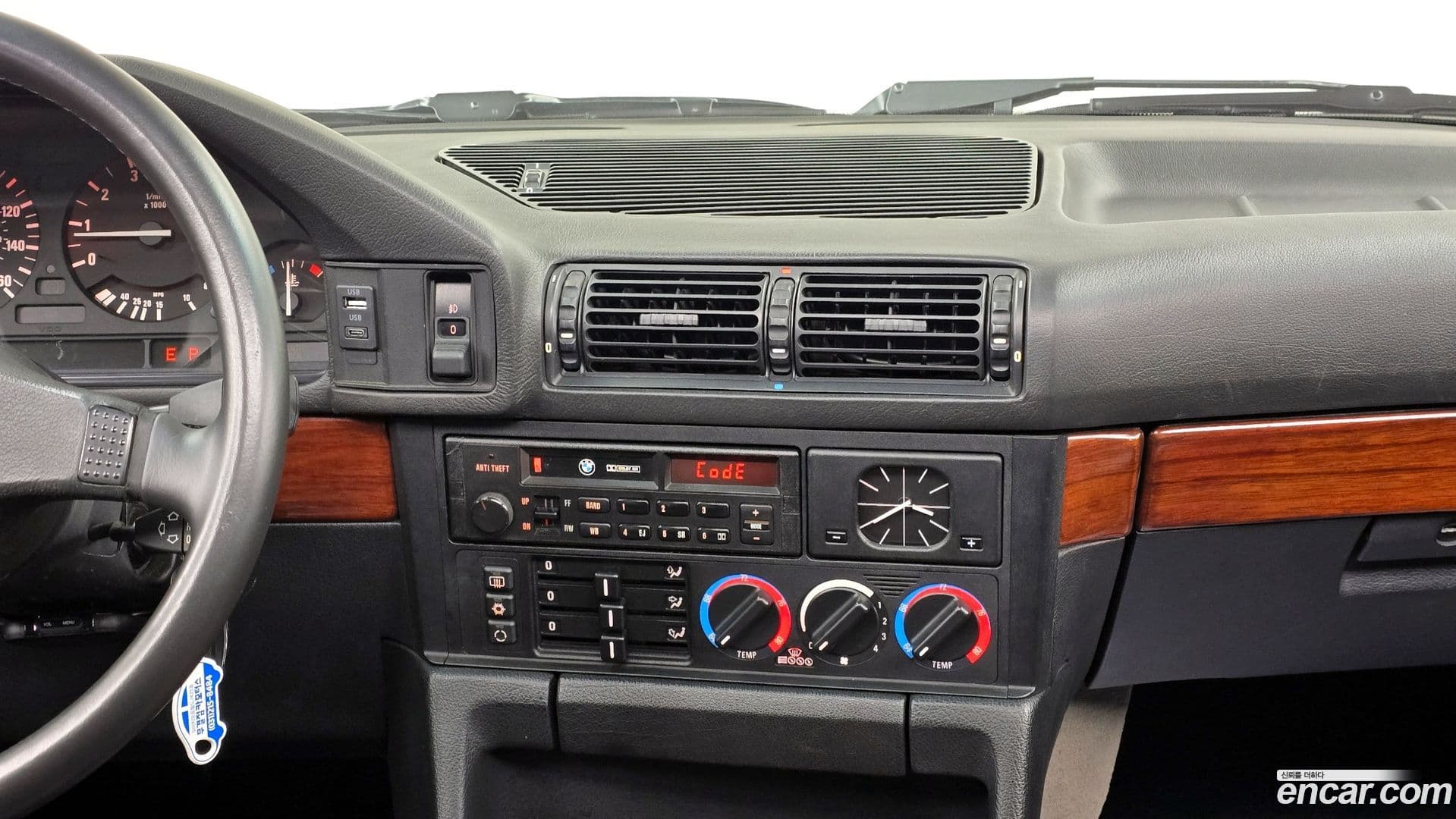 Main__Slider__Photo:5-Series BMW 1990.11-13