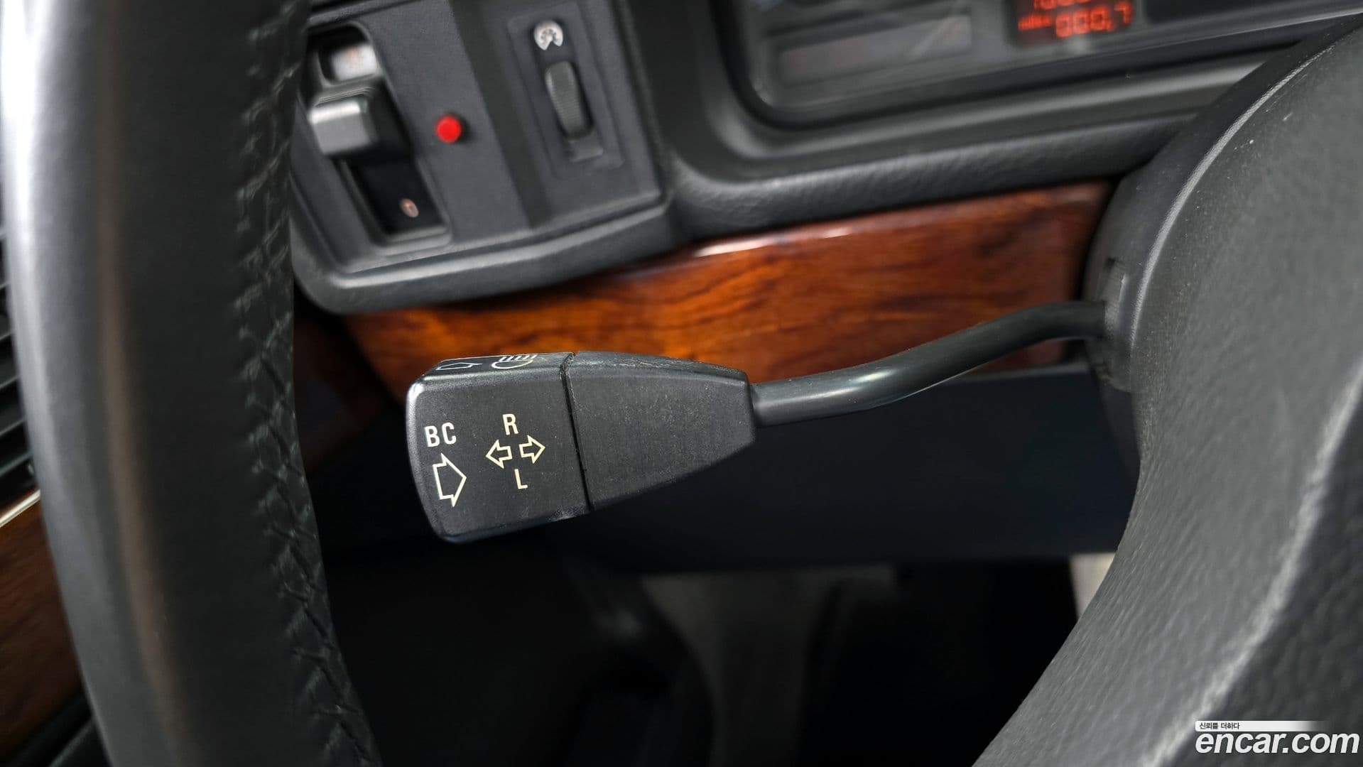 Main__Slider__Photo:5-Series BMW 1990.11-15