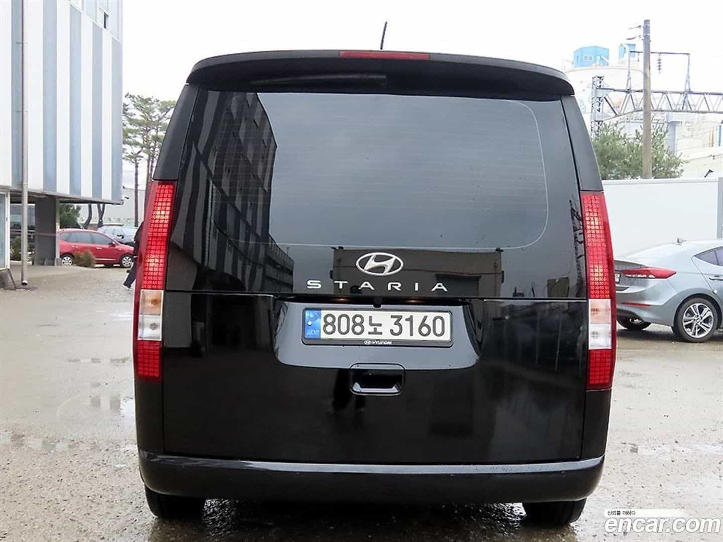 Staria Hyundai 2022.4-OUTER-004