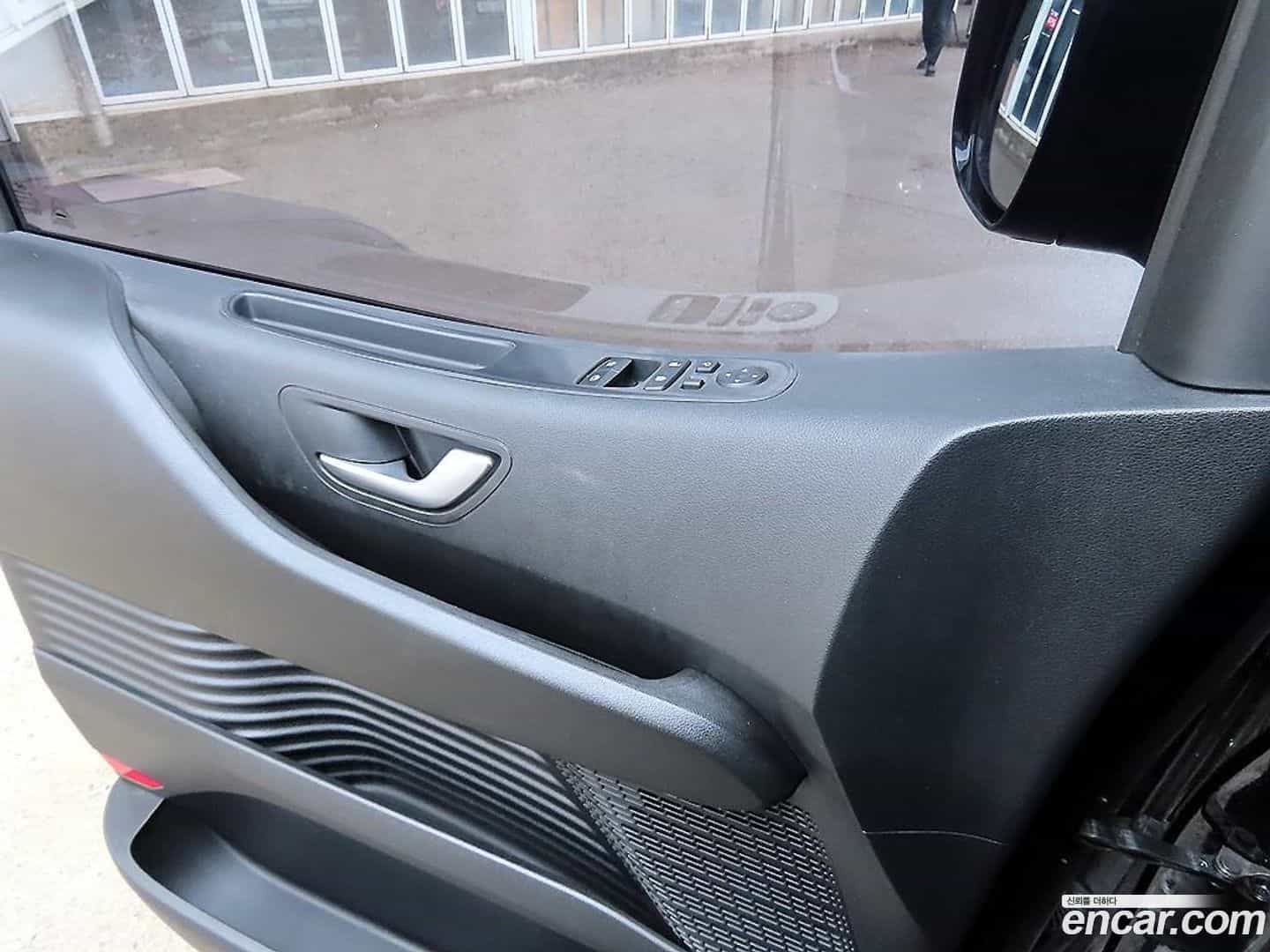 Staria Hyundai 2022.4-OPTION-015