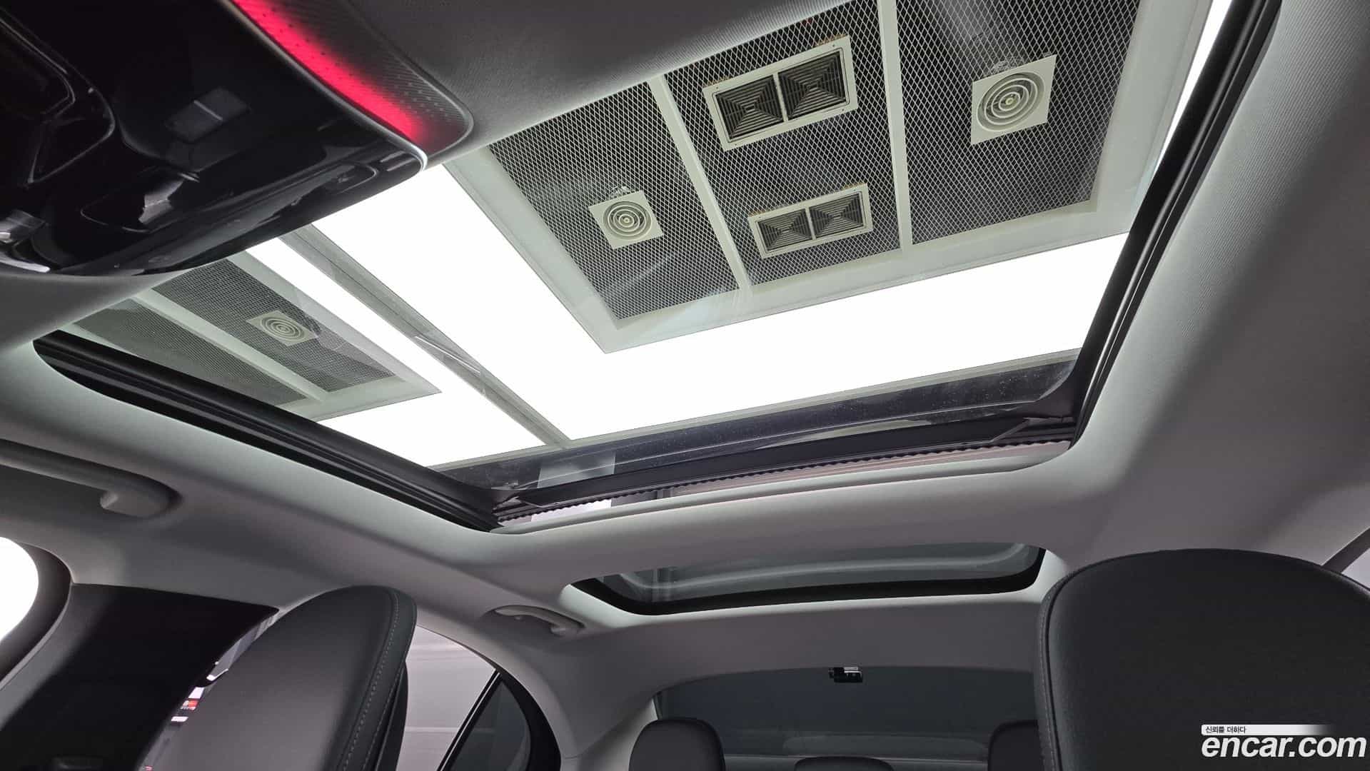 E-Class Mercedes-Benz 2025.2-OPTION-022