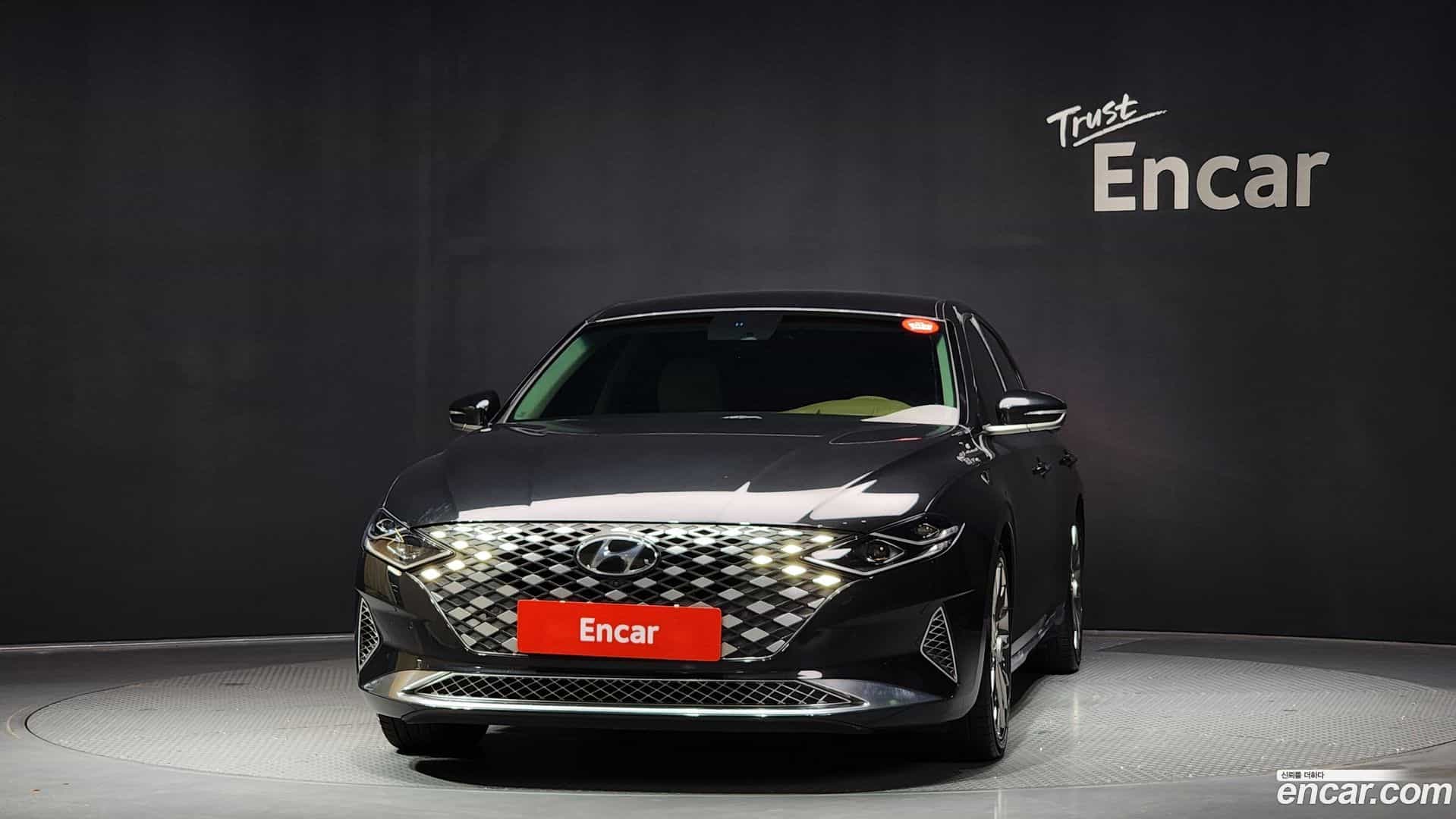 Grandeur Hyundai 2020.1-OUTER-004