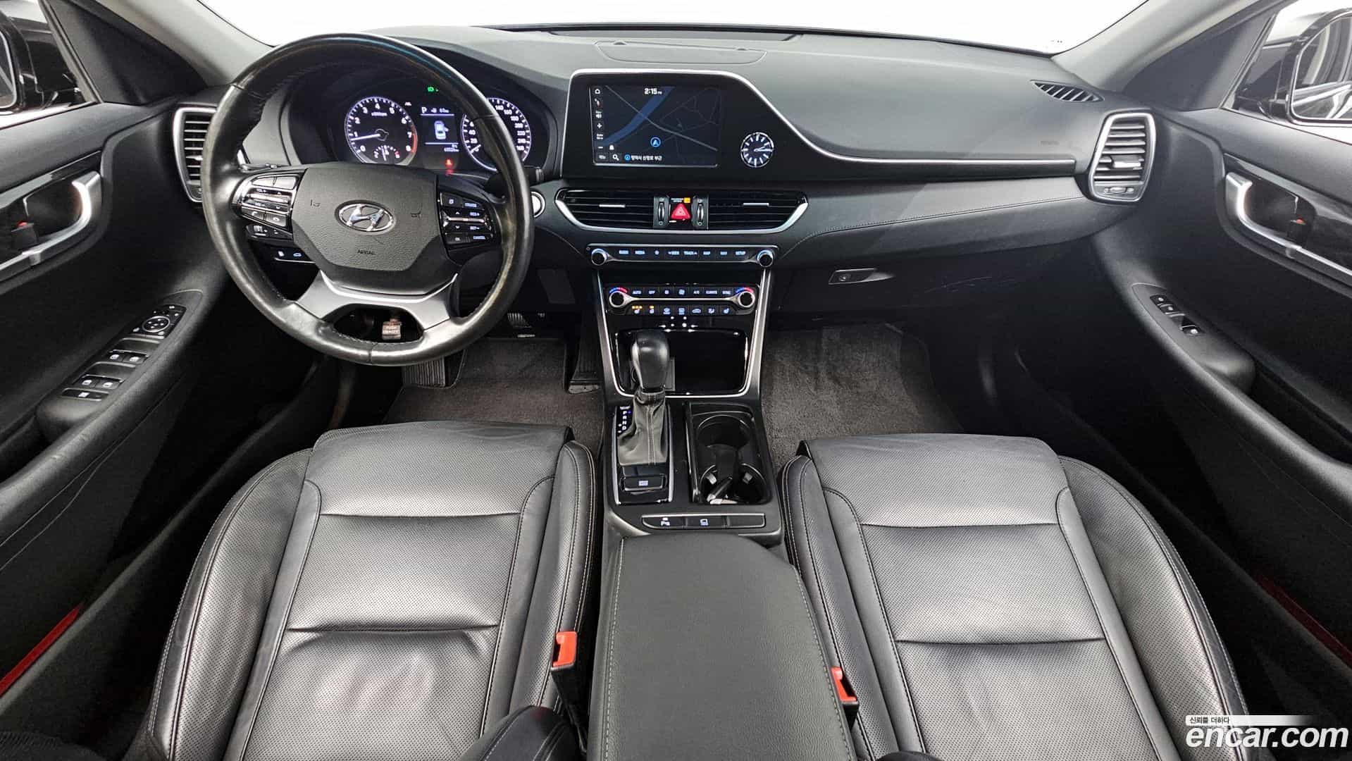 Grandeur Hyundai 2019.10-INNER-007