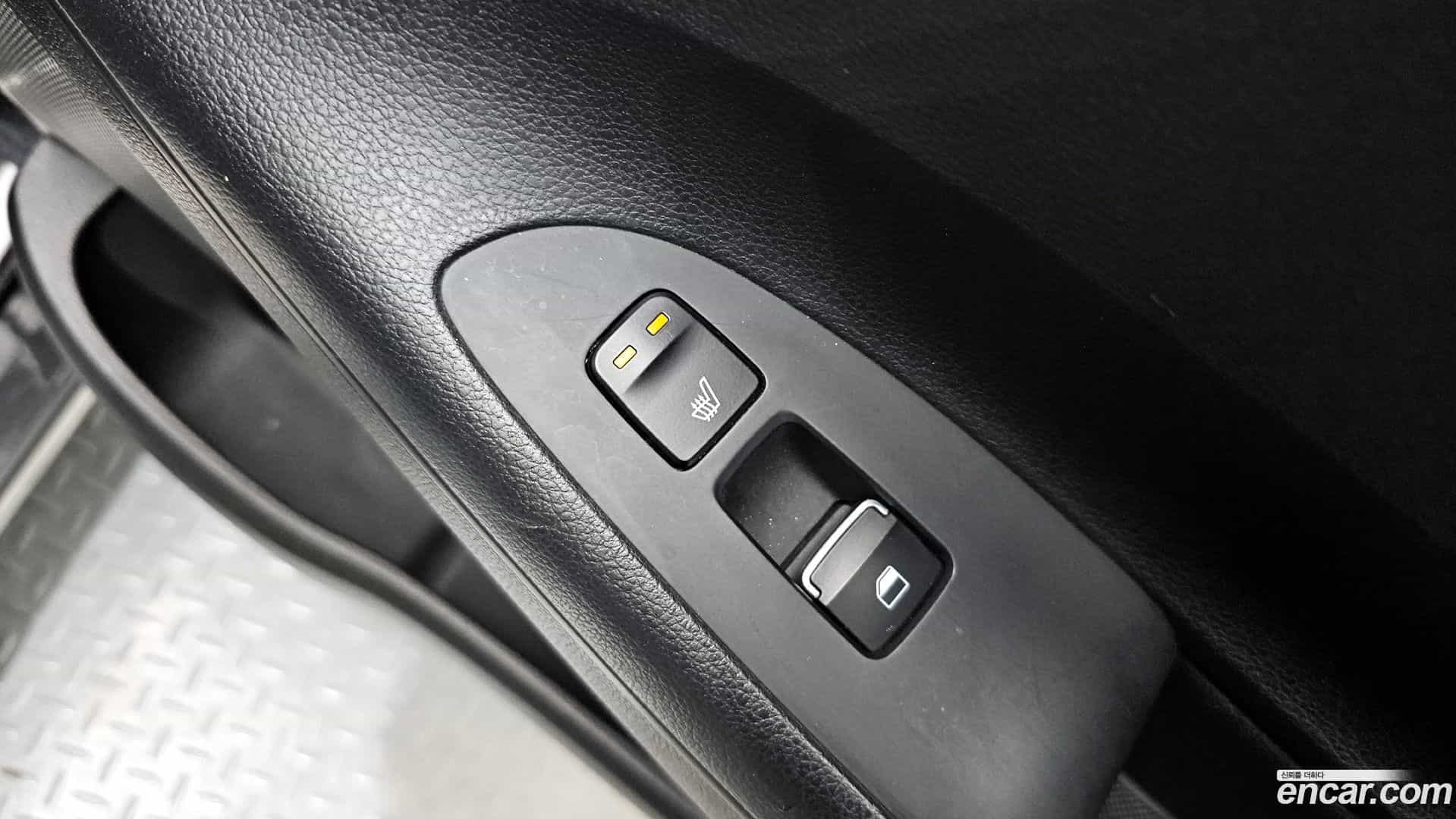 Grandeur Hyundai 2019.10-OPTION-022