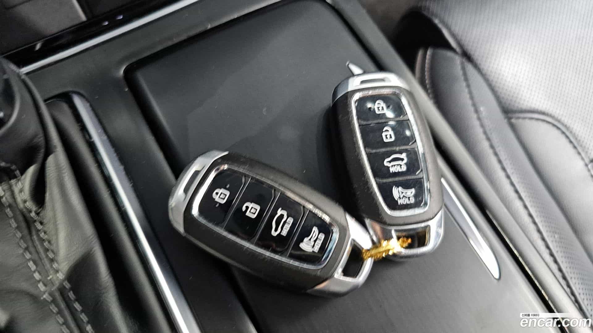 Grandeur Hyundai 2019.10-OPTION-023