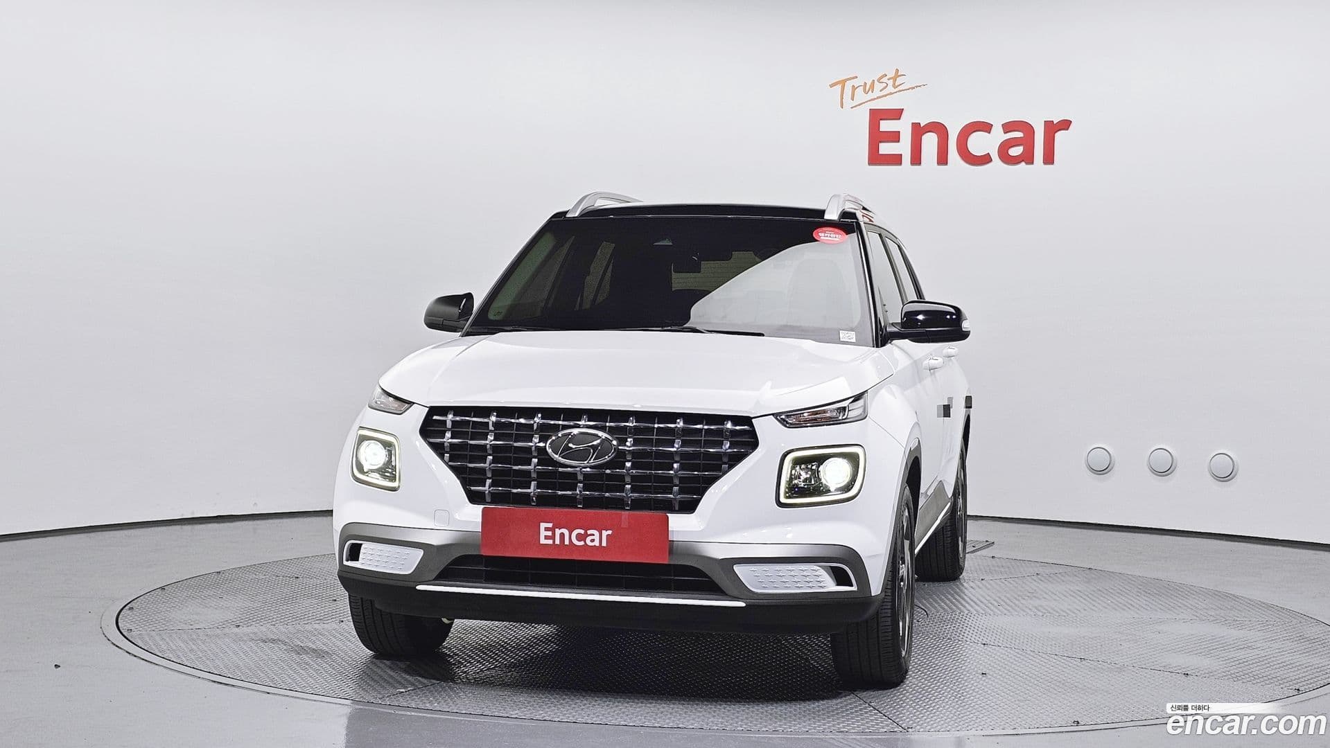 Main__Slider__Photo:Venue Hyundai 2019.8-2