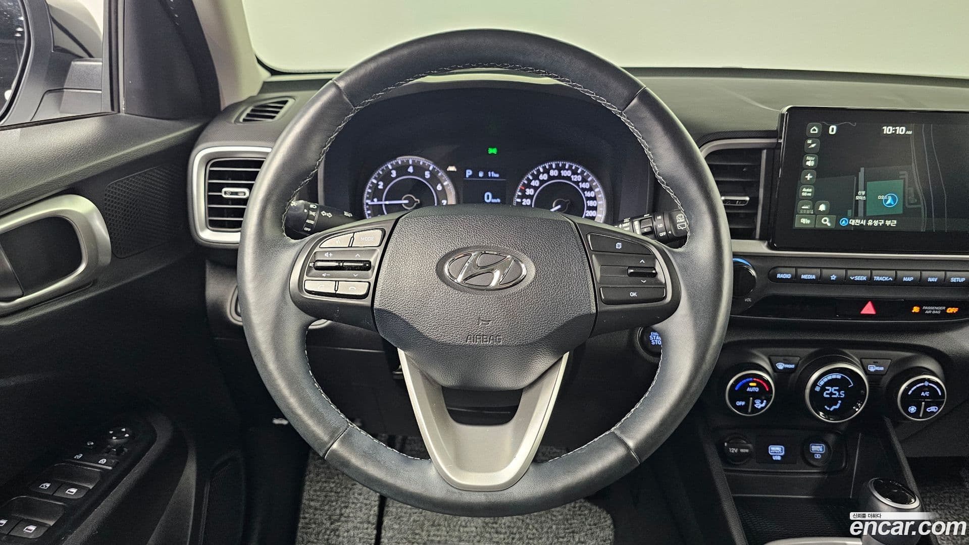 Main__Slider__Photo:Venue Hyundai 2019.8-15