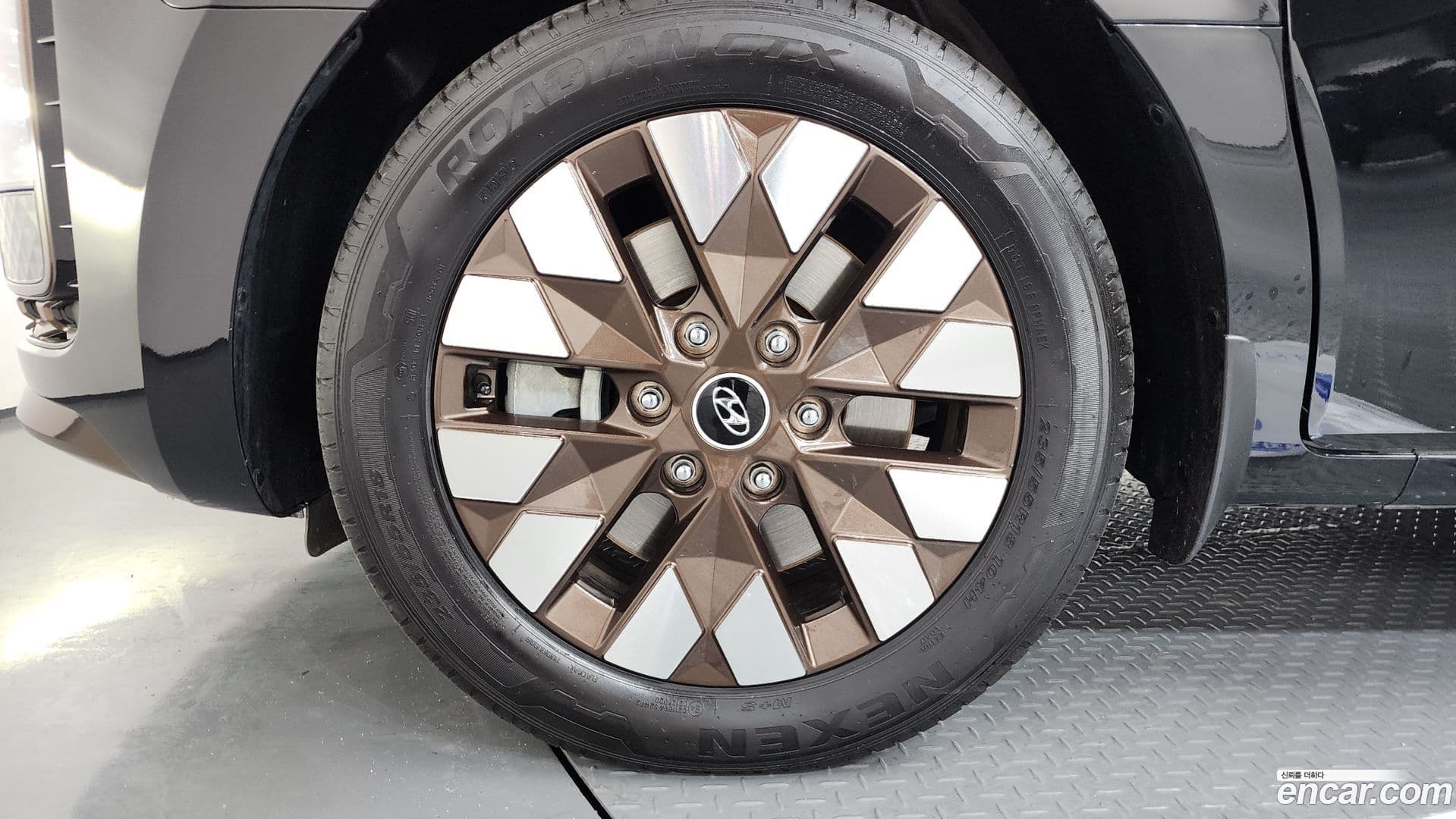 Main__Slider__Photo:Staria Hyundai 2023.11-4