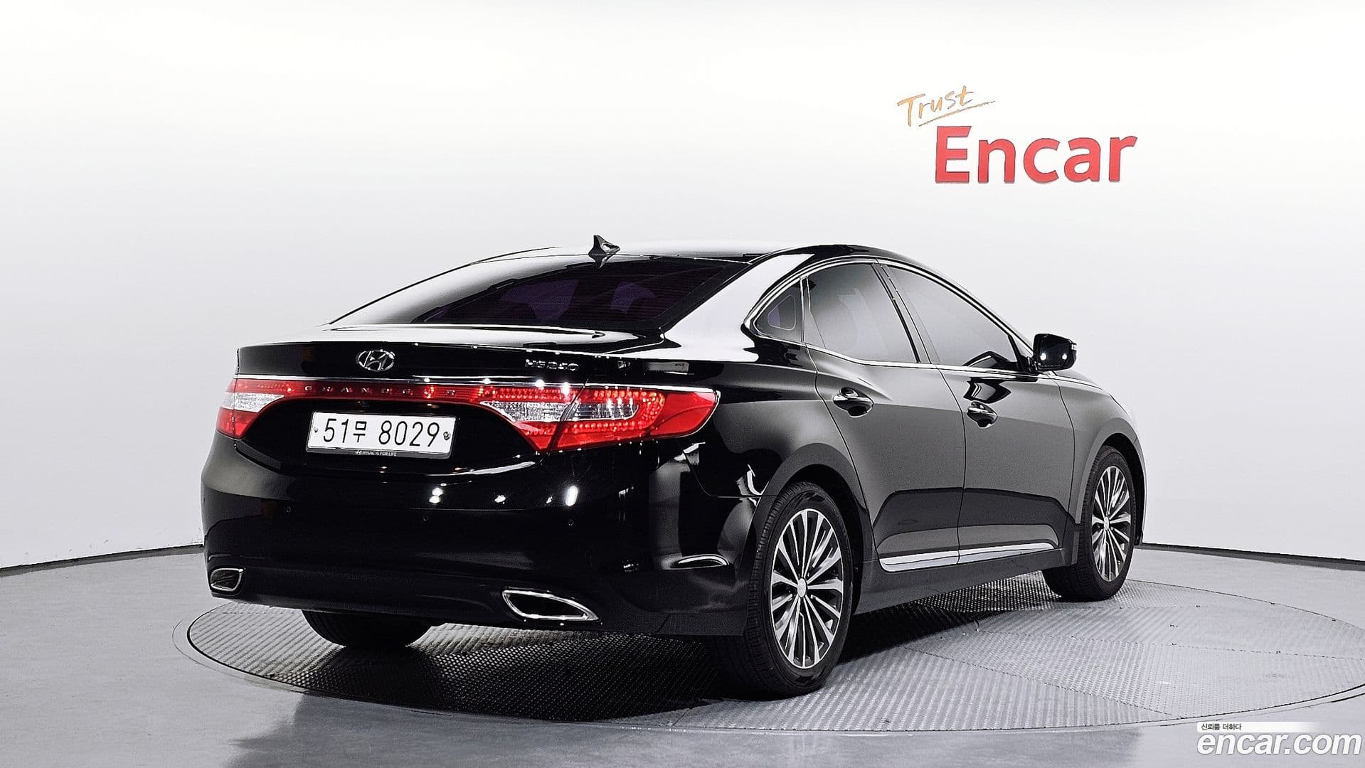 Main__Slider__Photo:Grandeur Hyundai 2013.7-1