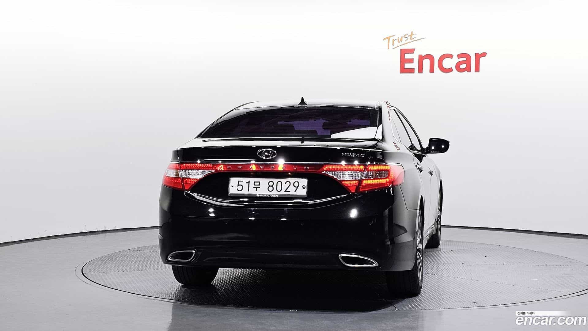 Grandeur Hyundai 2013.7-OUTER-004