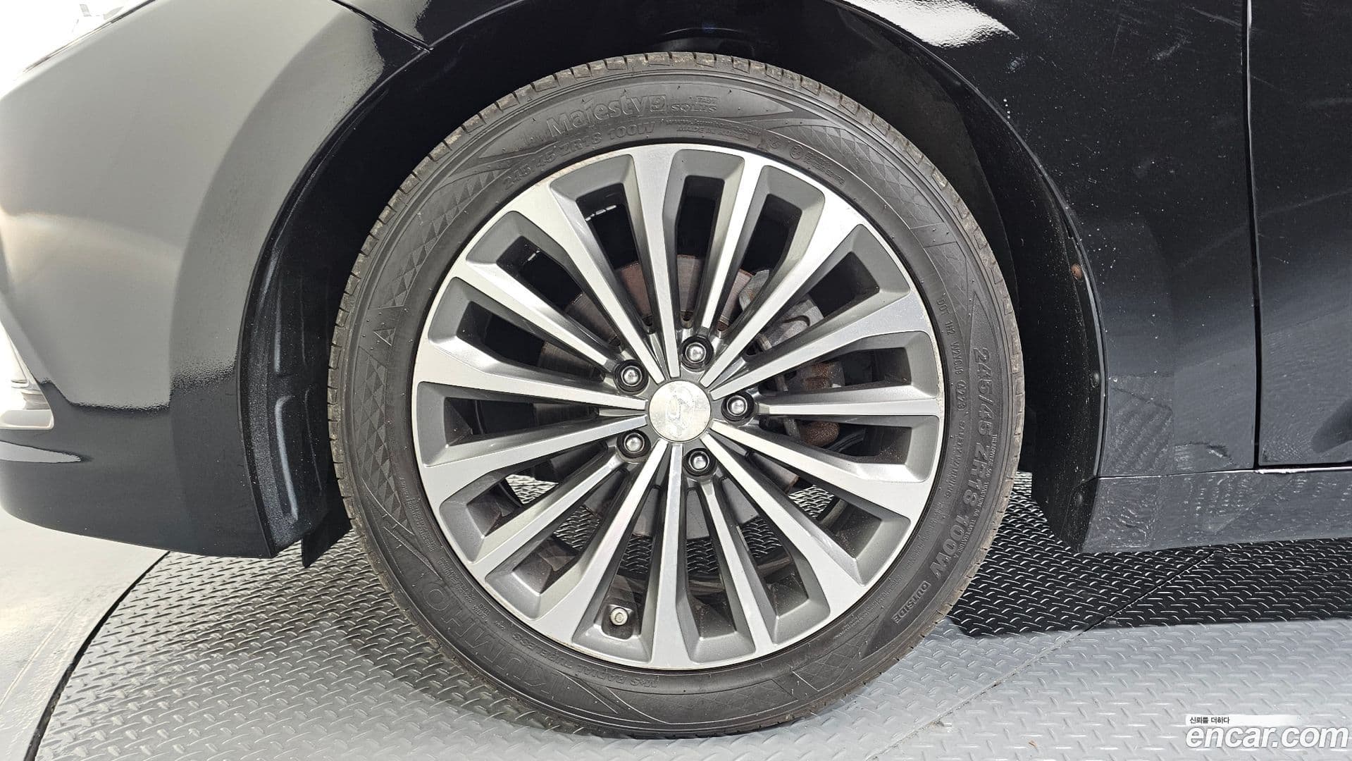 Main__Slider__Photo:Grandeur Hyundai 2013.7-4