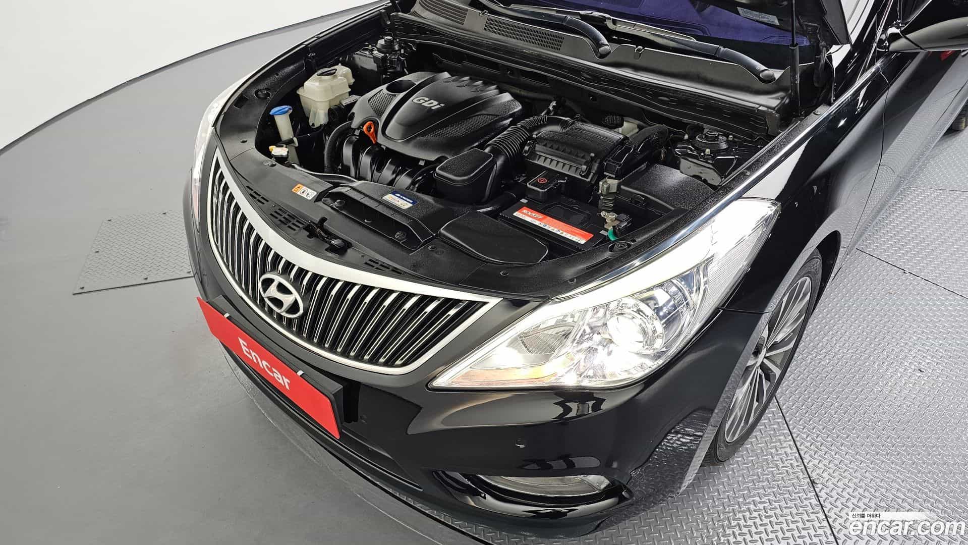 Grandeur Hyundai 2013.7-INNER-006