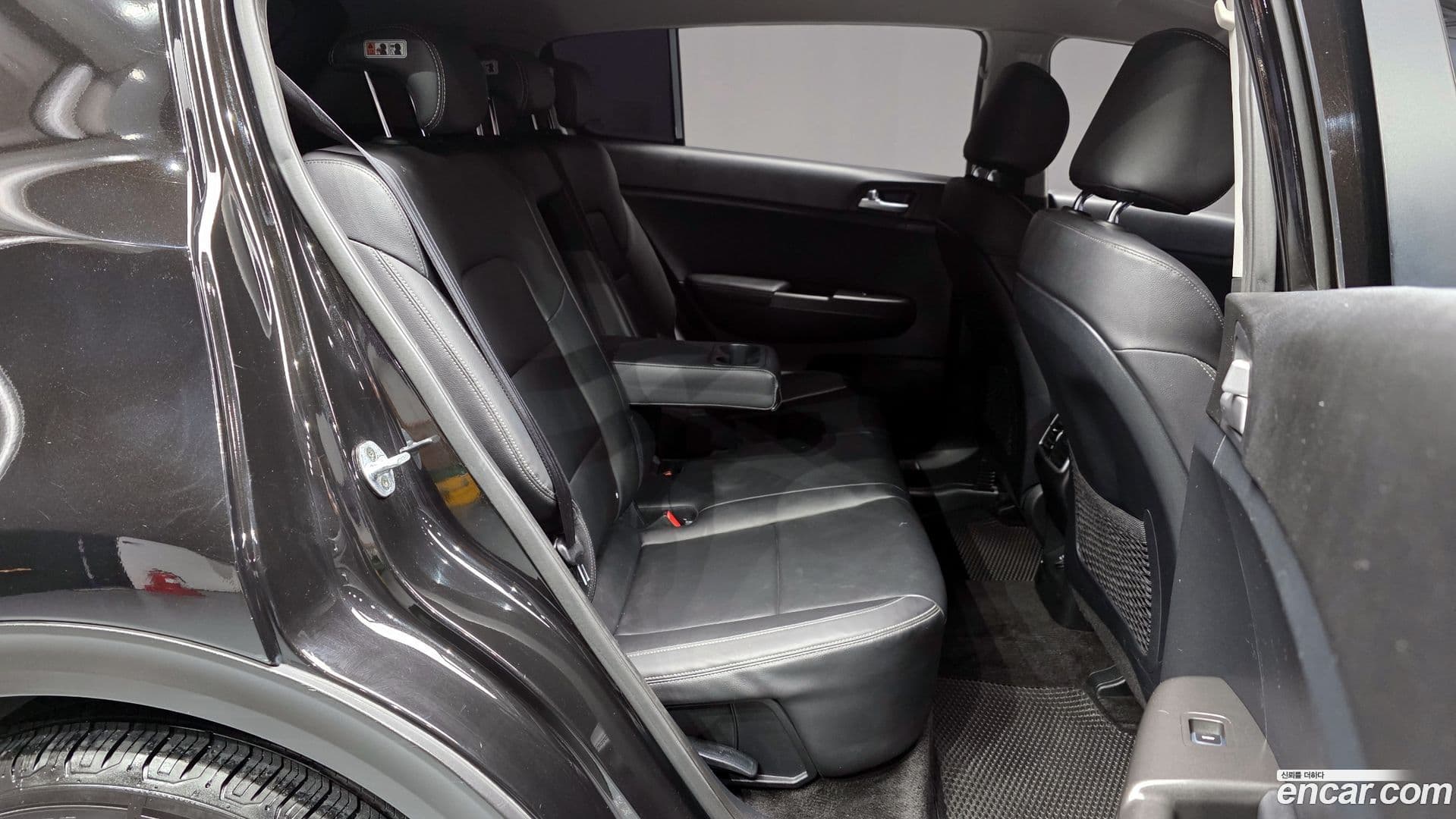 Main__Slider__Photo:Sportage Kia 2017.6-11