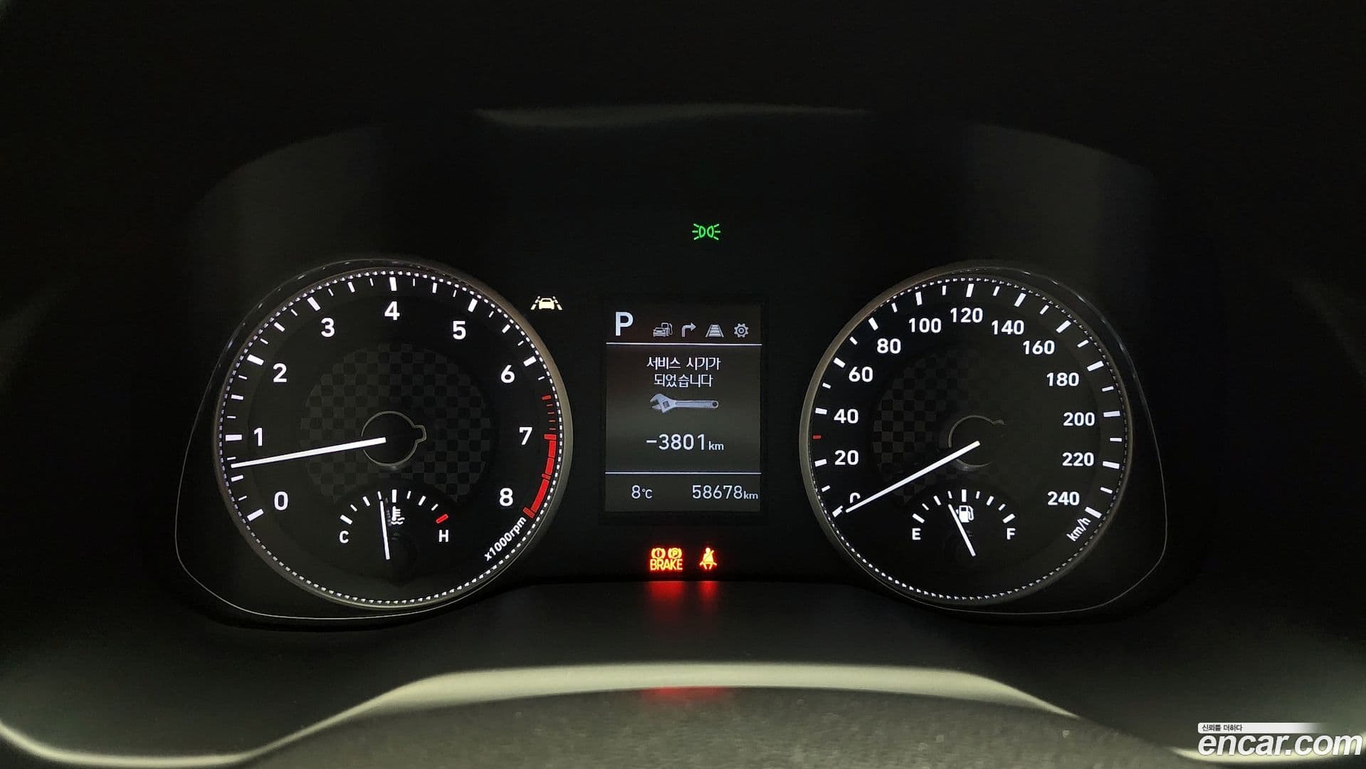 Main__Slider__Photo:AVANTE Hyundai 2019.3-7