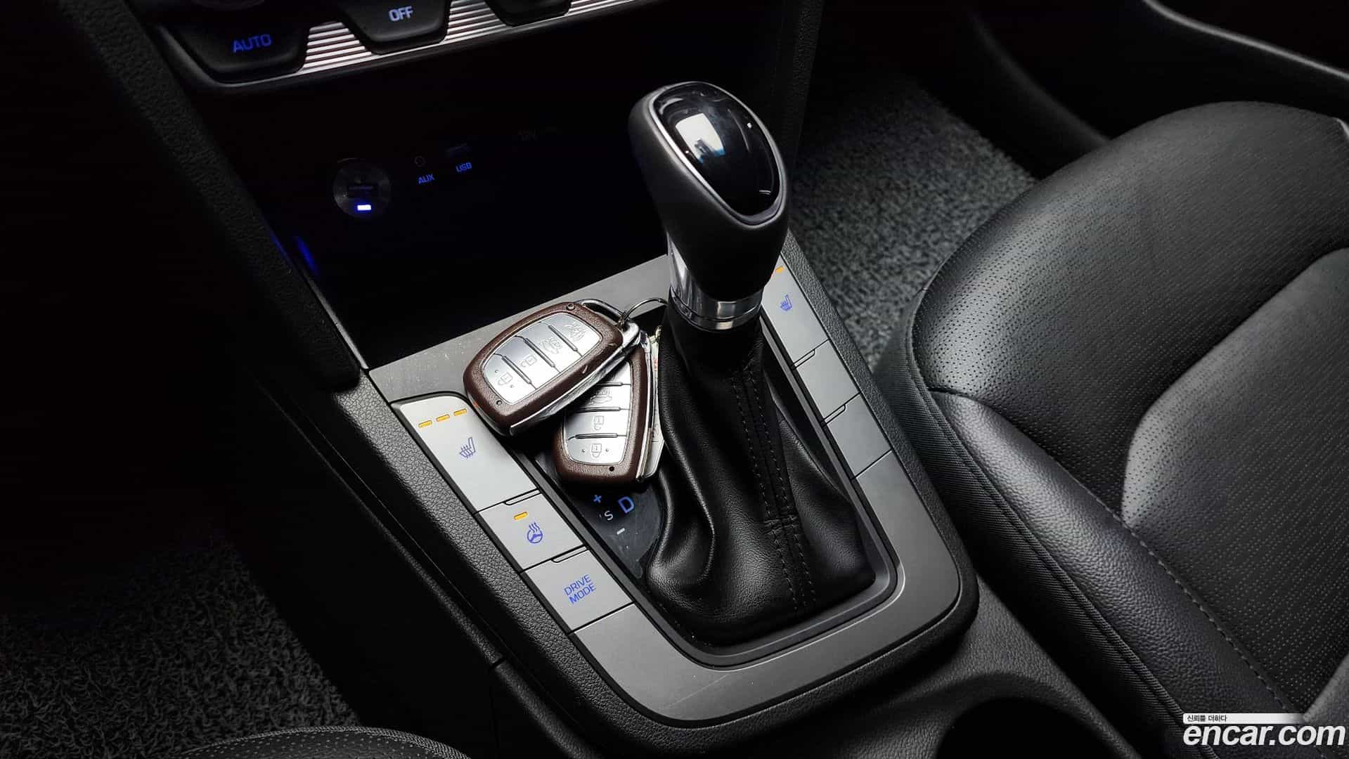 AVANTE Hyundai 2019.3-INNER-009