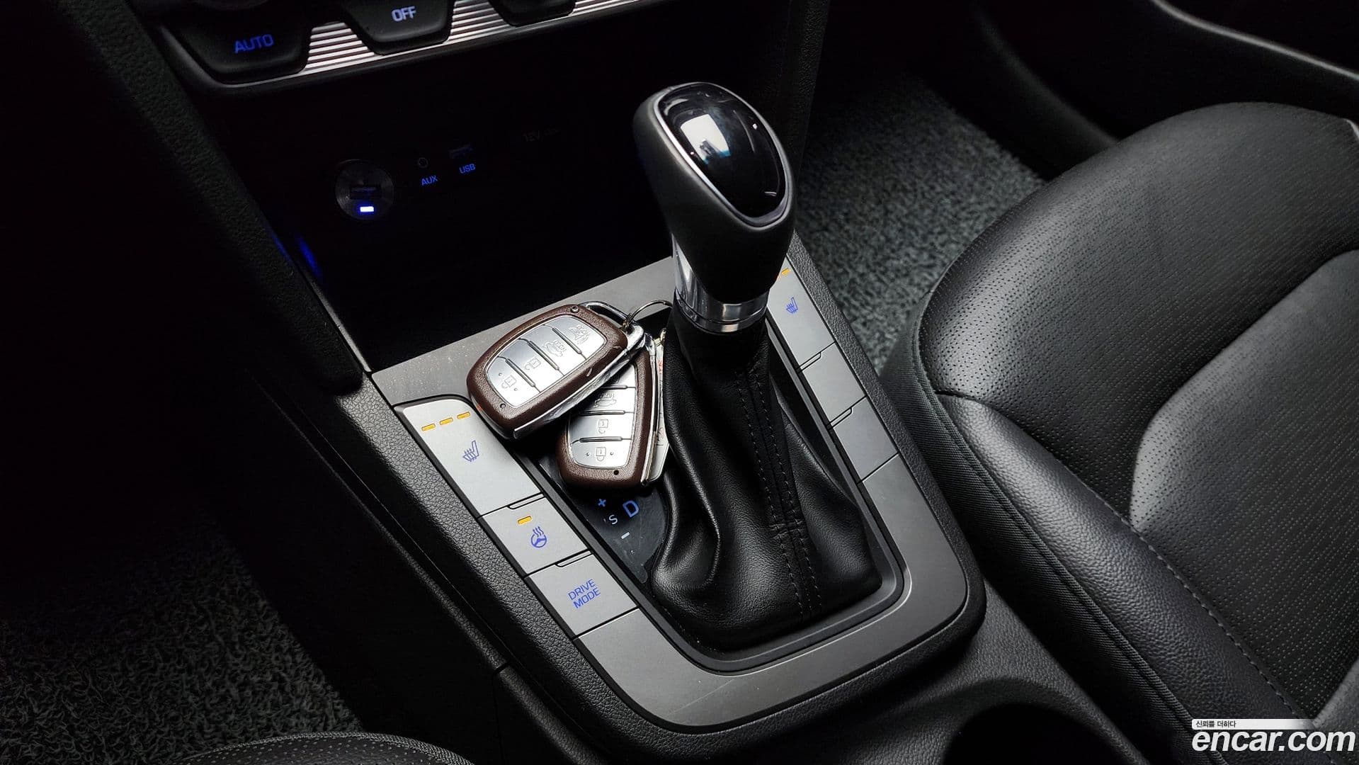 Main__Slider__Photo:AVANTE Hyundai 2019.3-8