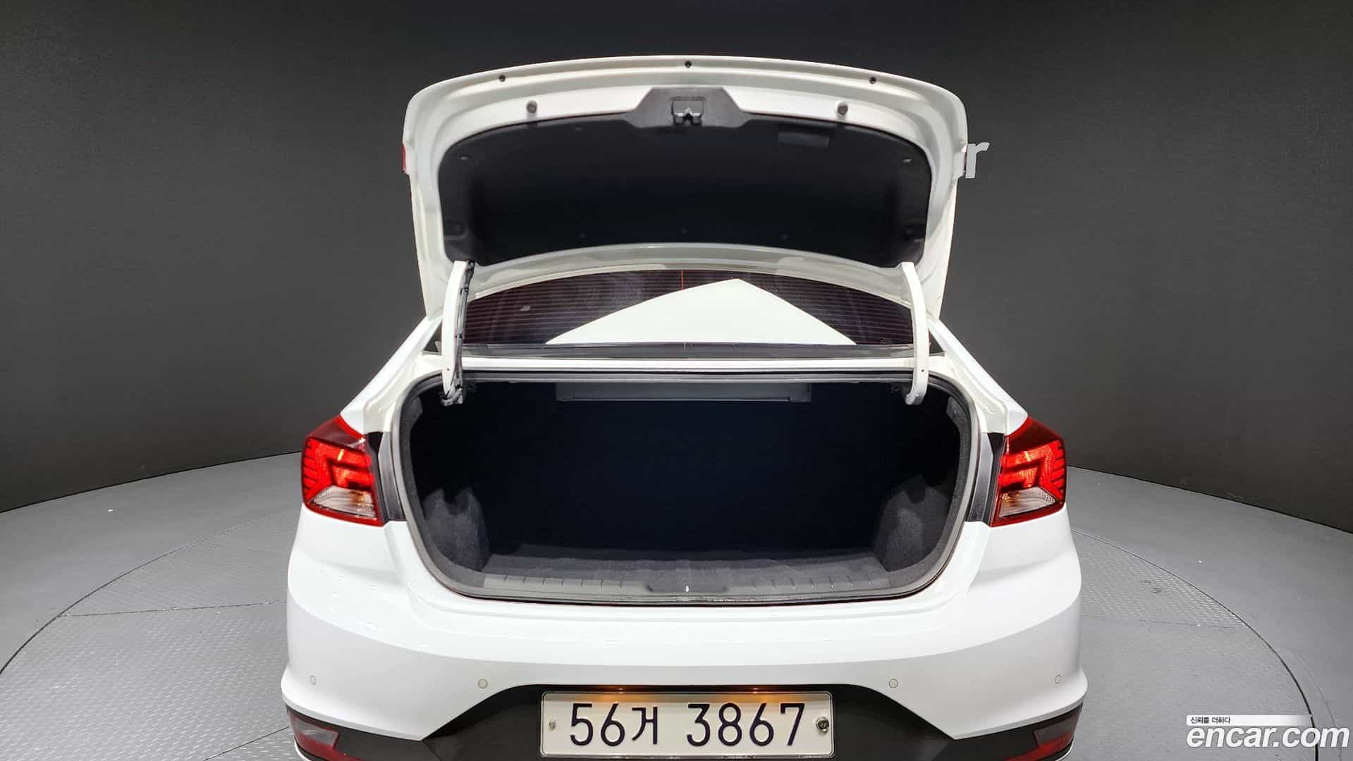 AVANTE Hyundai 2019.3-OPTION-023