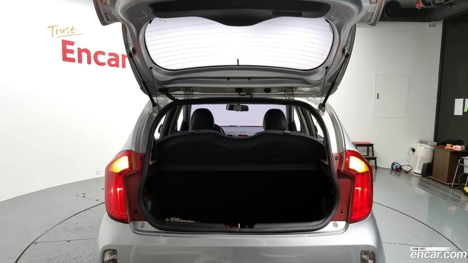 Main__Slider__Photo:morning Kia 2012.9-19