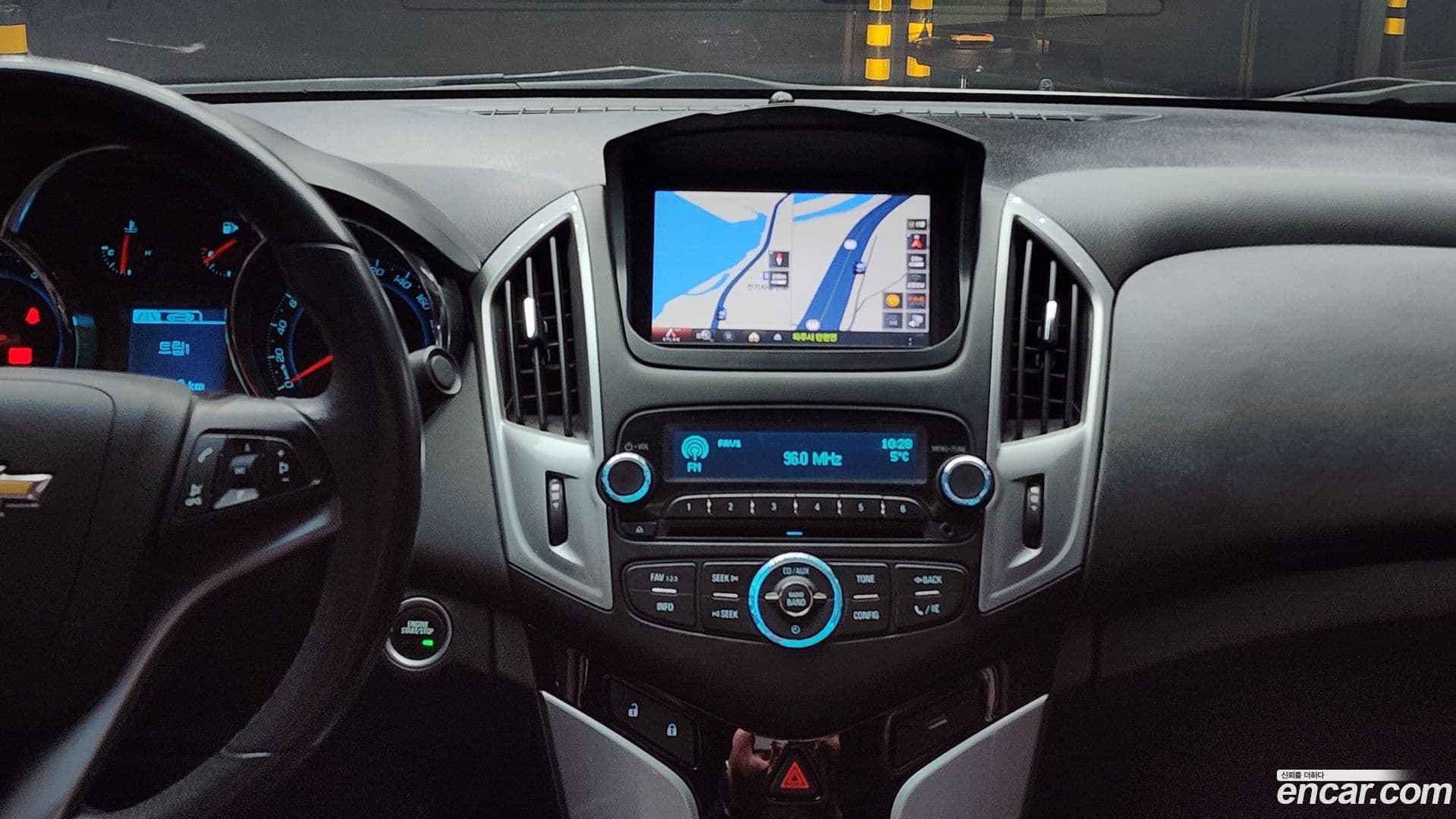 Main__Slider__Photo:Cruze Chevrolet 2013.11-13